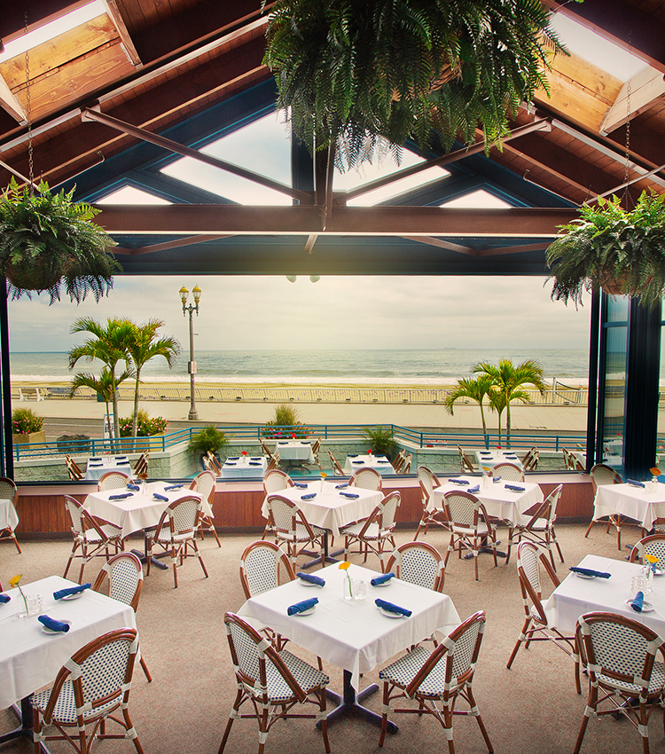 Rooney's Oceanfront Restaurant