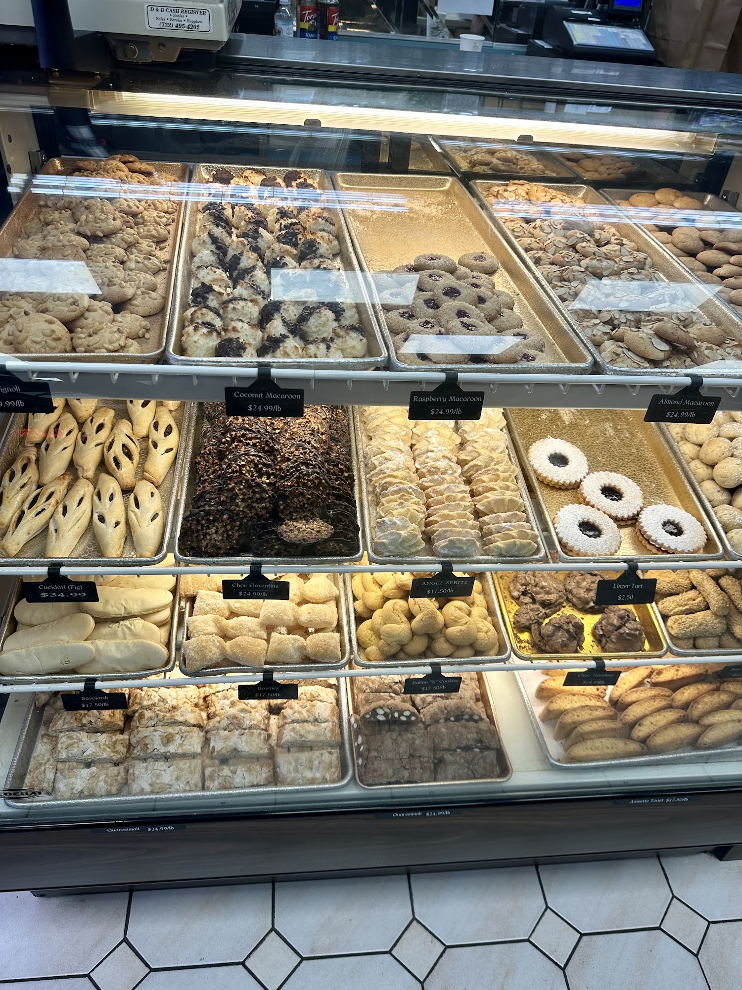 Caputo Italian Pastry Shoppe