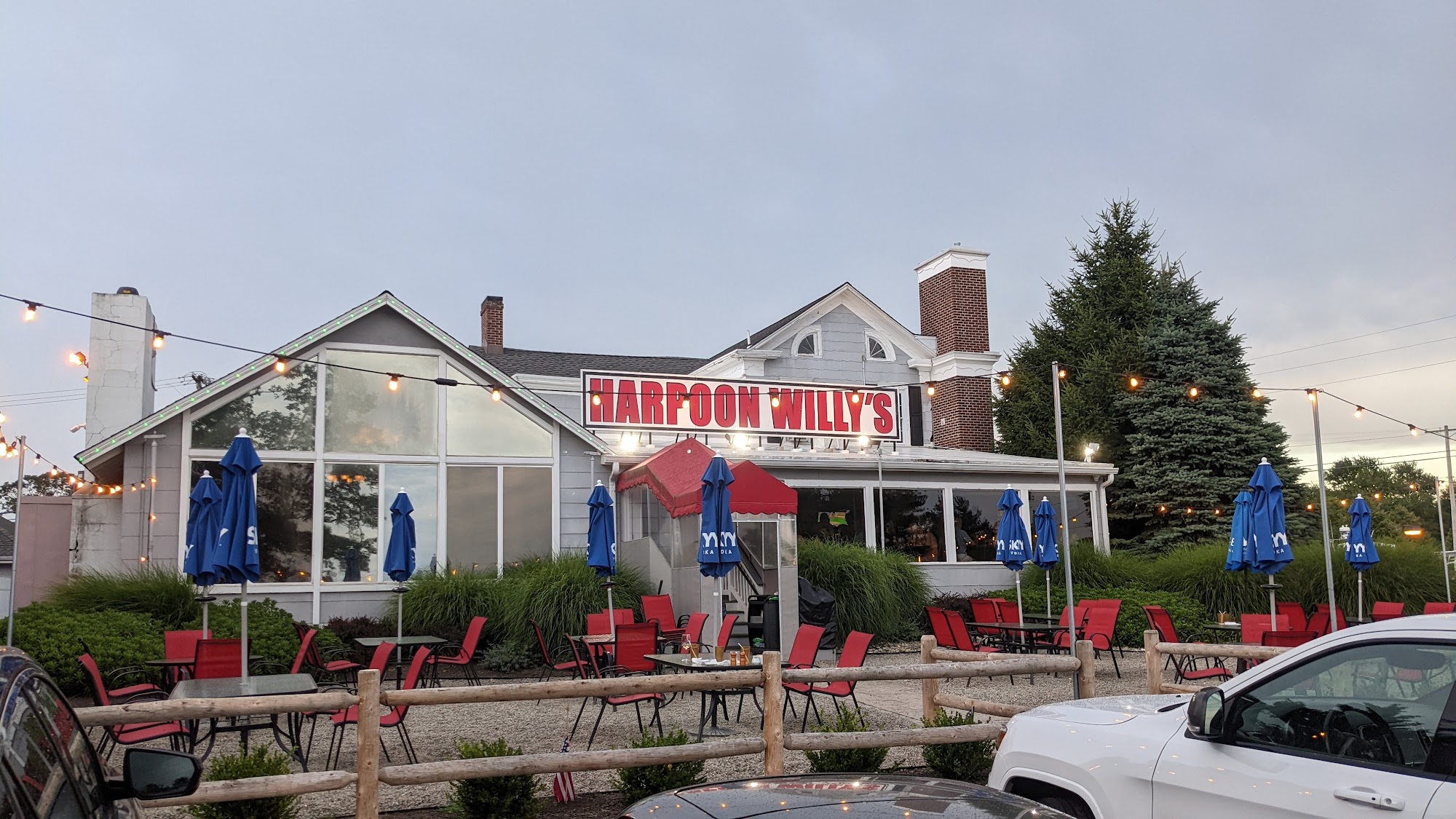 Harpoon Willy's