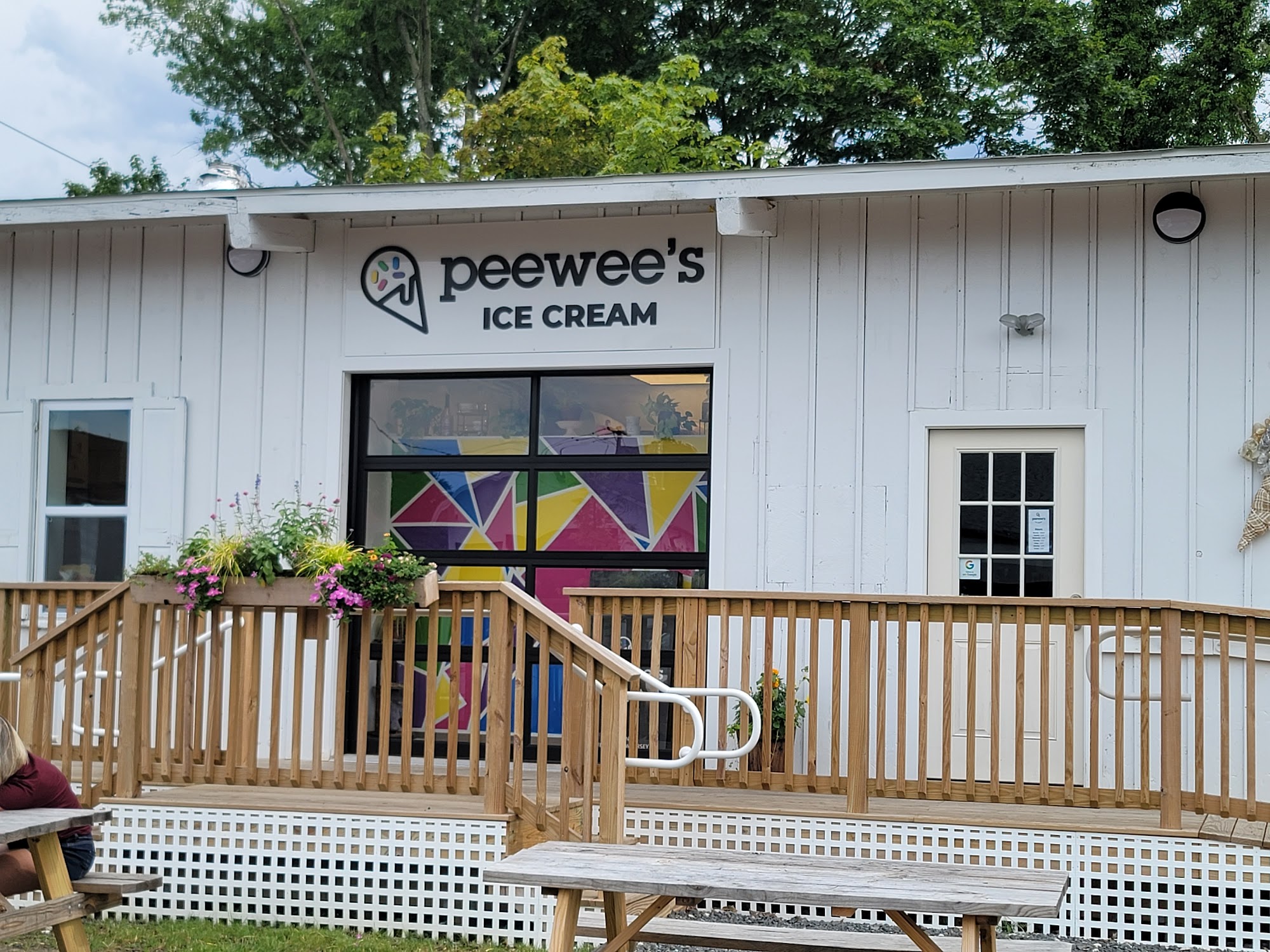 Peewee's Ice Cream