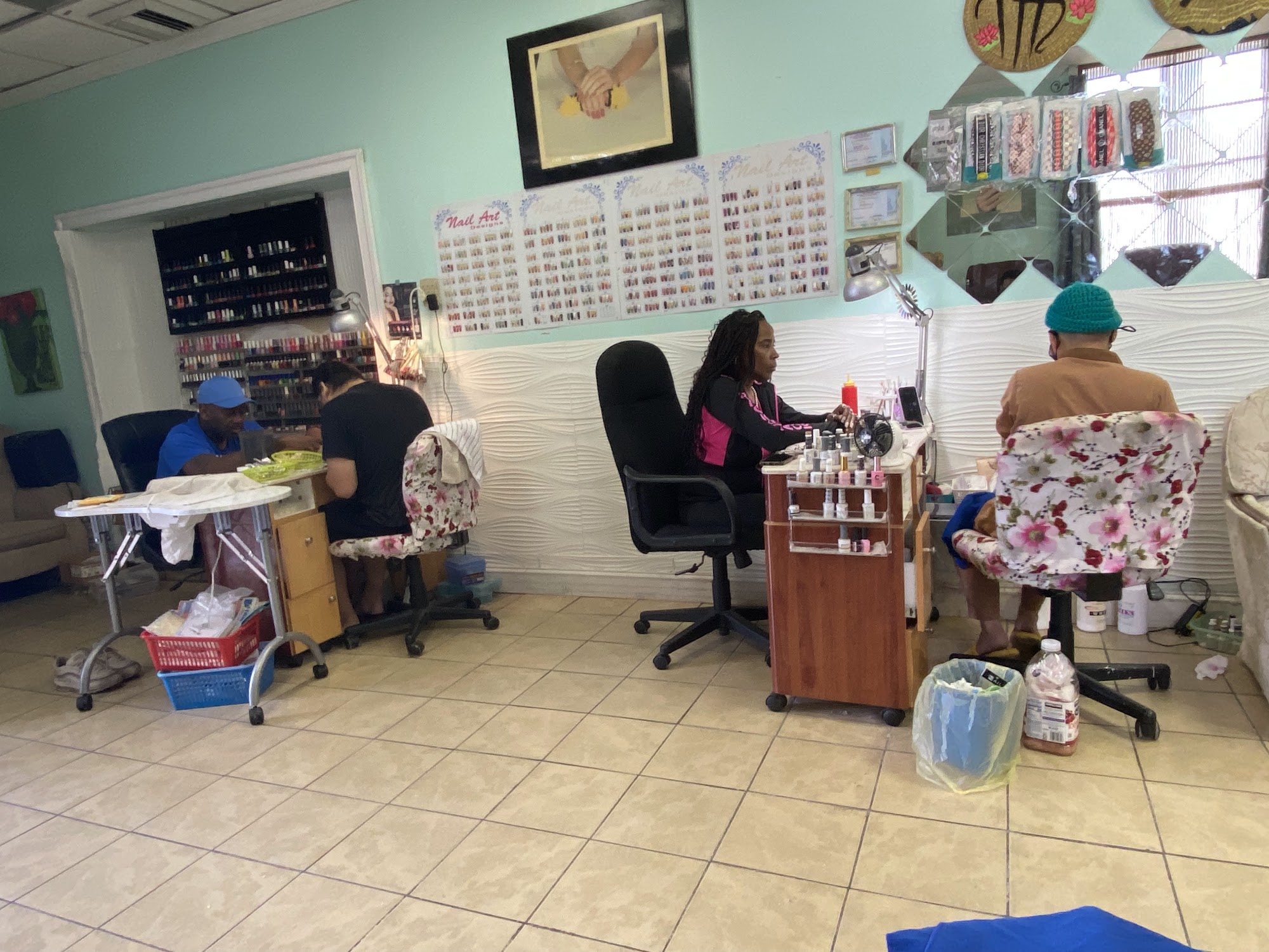 Tip Top Toe Nail Salon 730 W Maple Ave, Merchantville New Jersey 08109