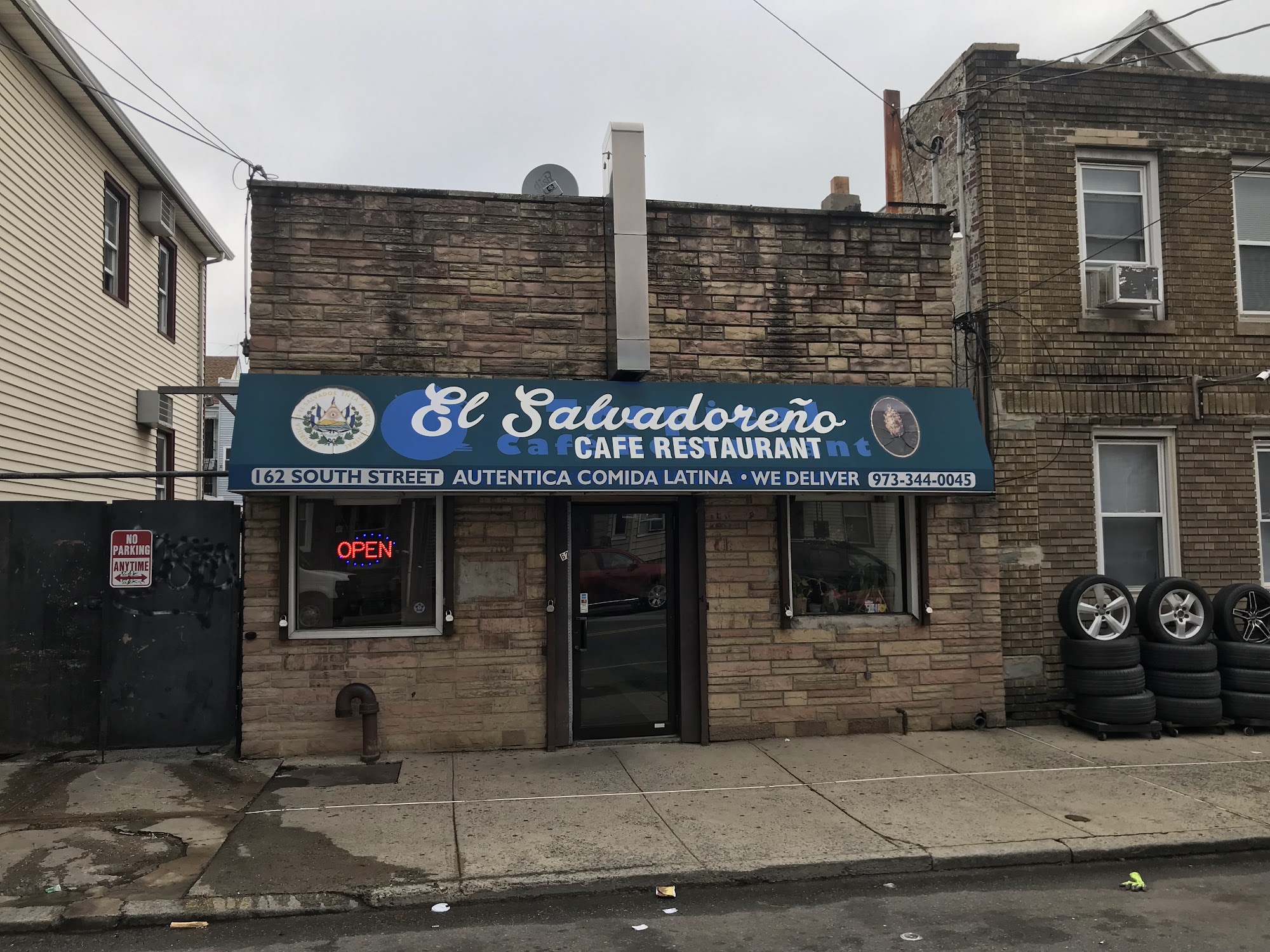 EL SALVADOREÑO CAFE RESTAURANT LLC