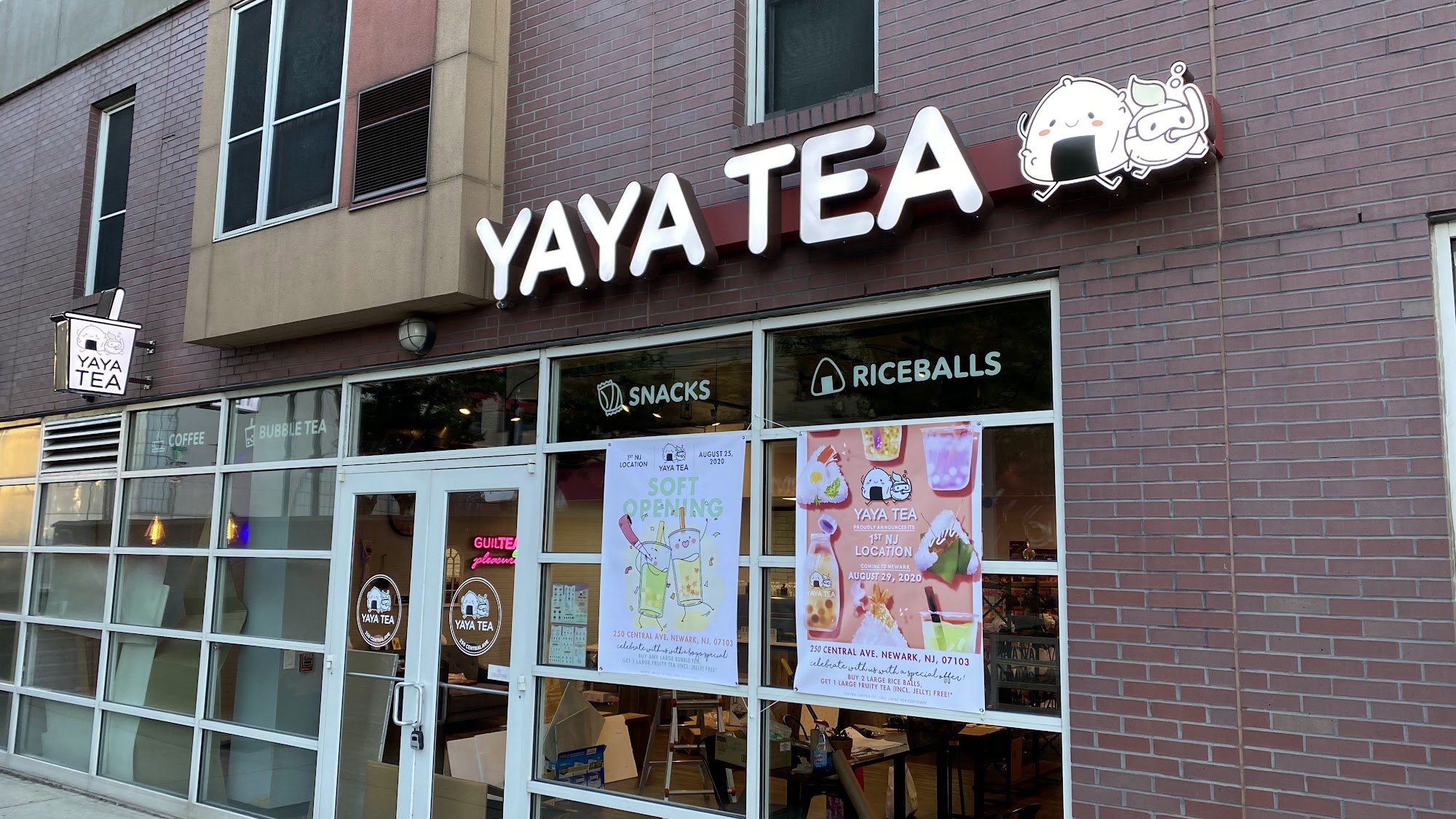 Yaya Tea Newark