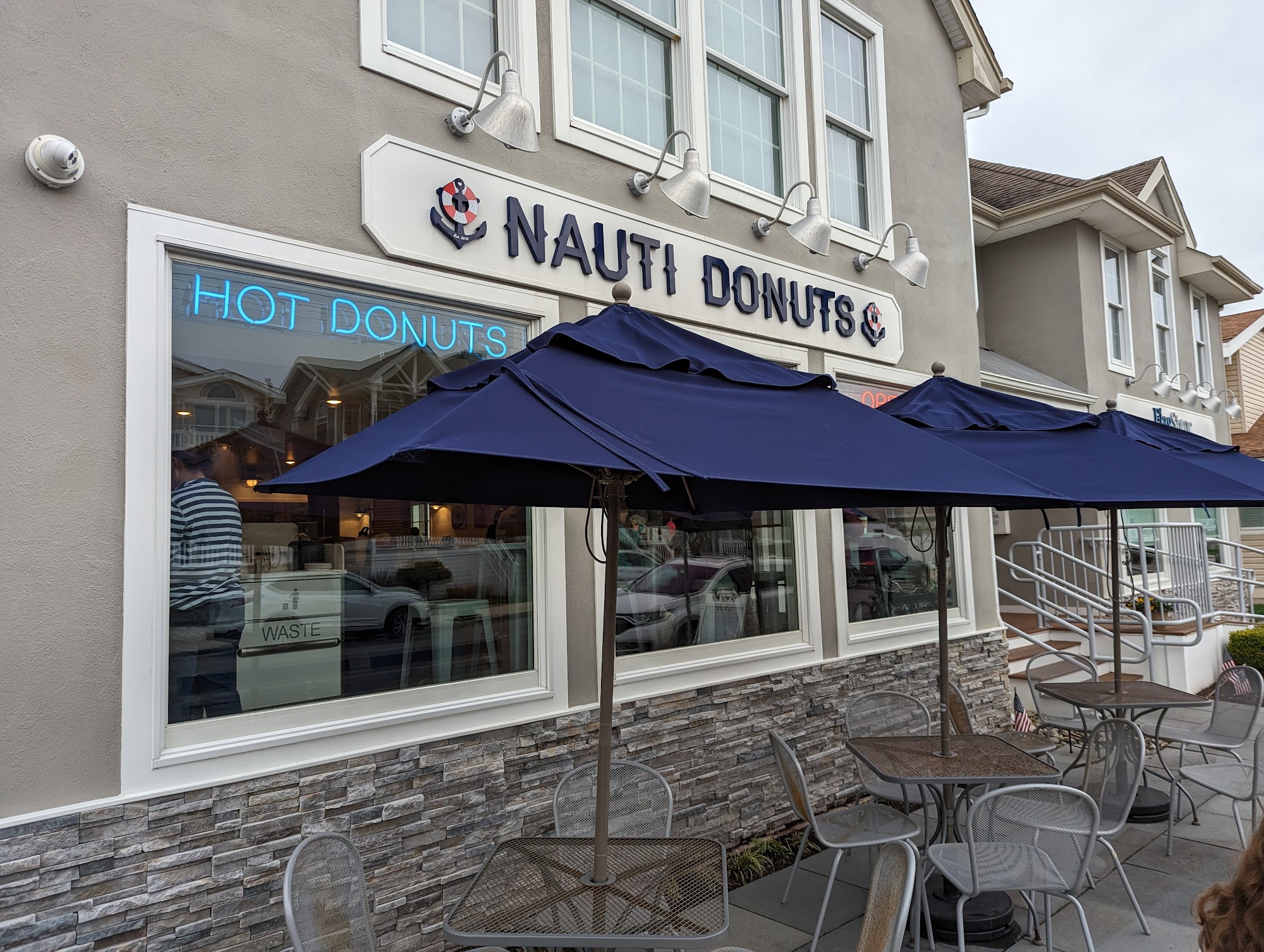 Nauti Donuts