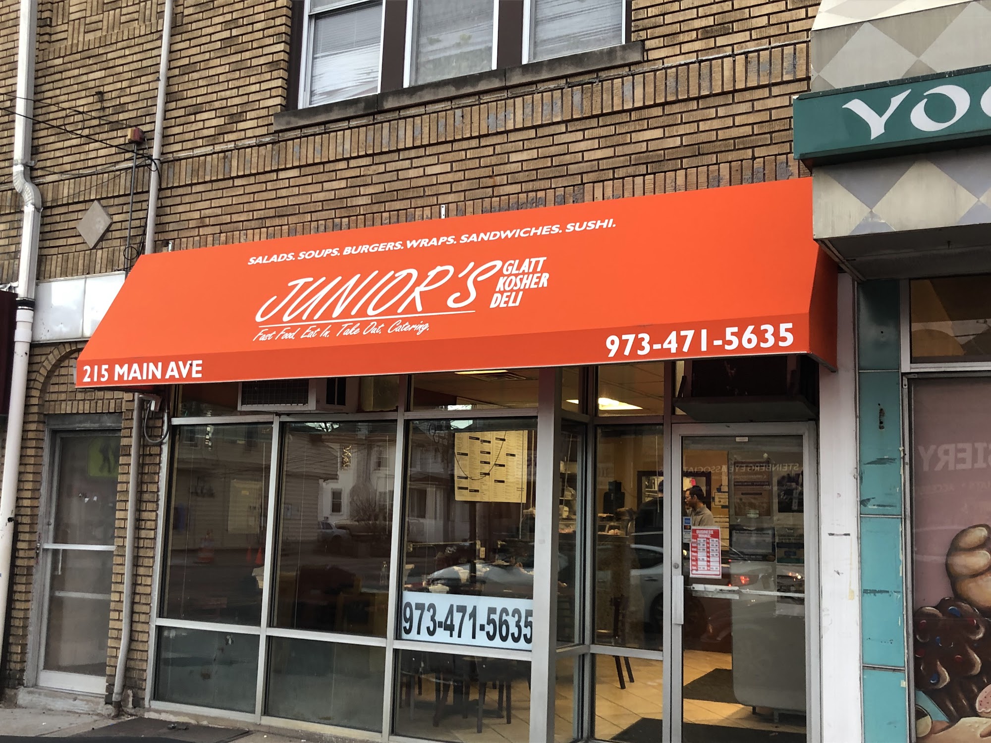 Juniors Glatt Kosher Deli @ king of Delancey