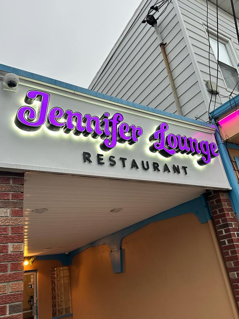 Jennifer Lounge Restaurant