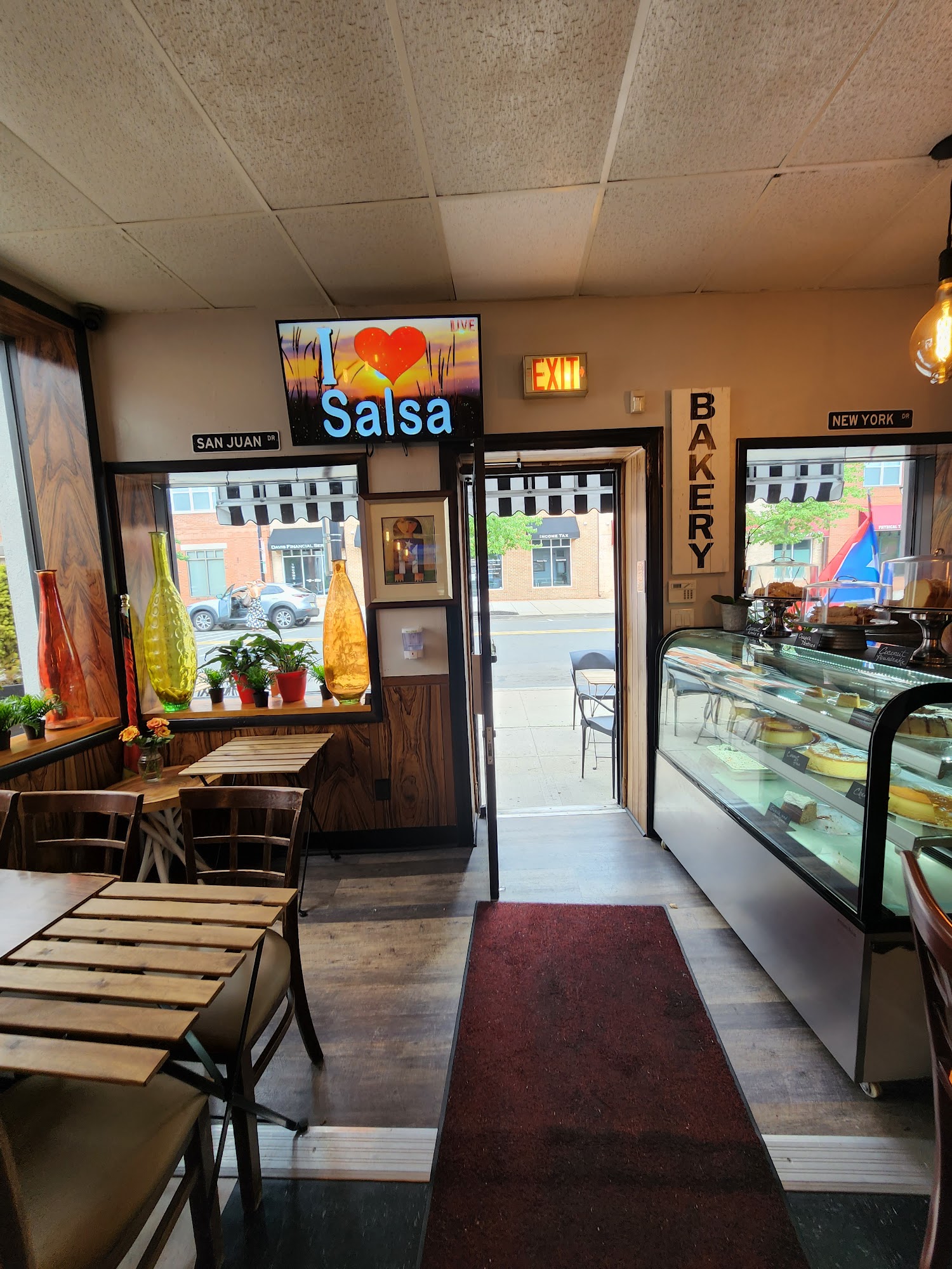 Gigi's Latin Bistro