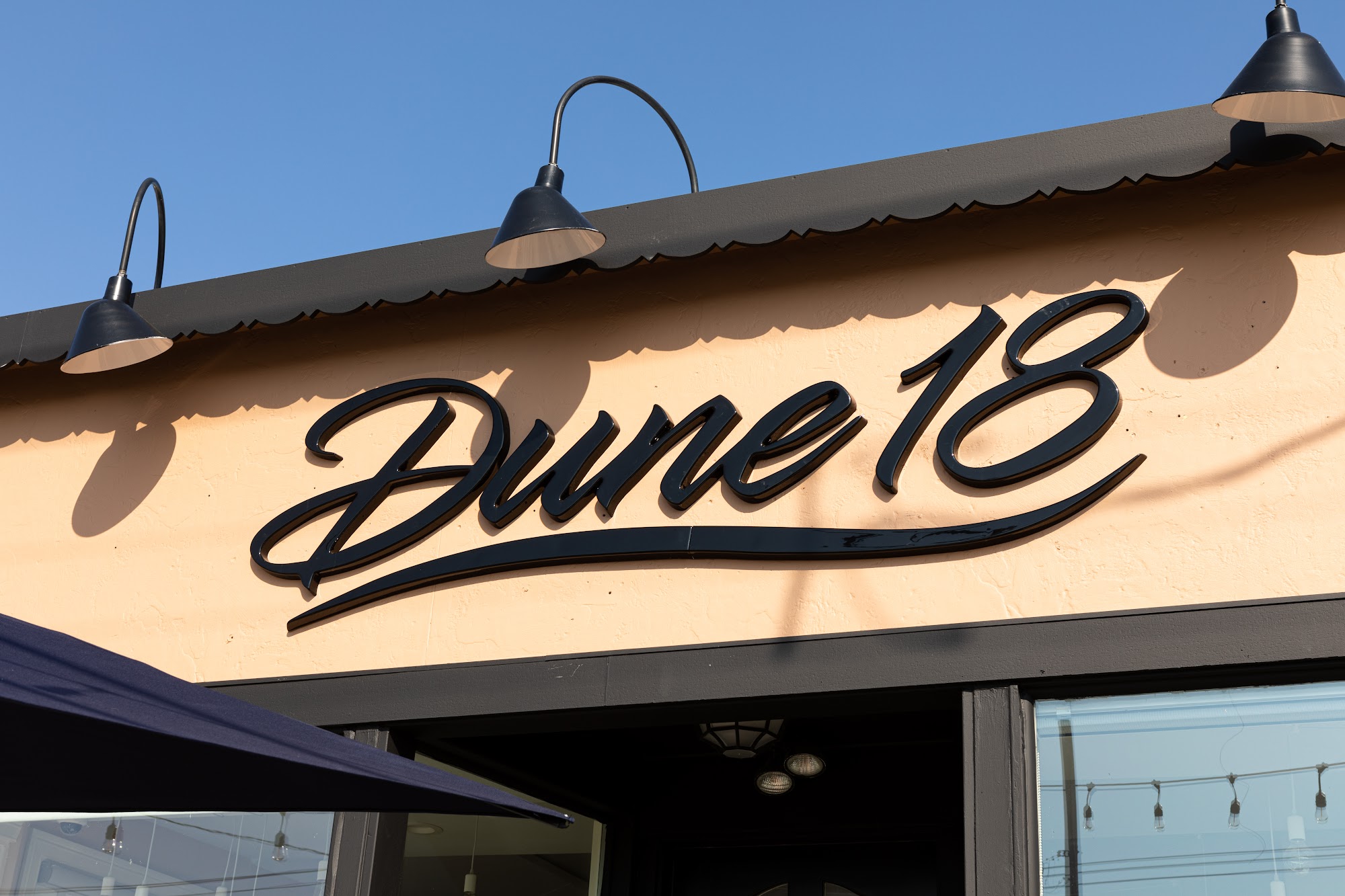 Dune 18 Restaurant