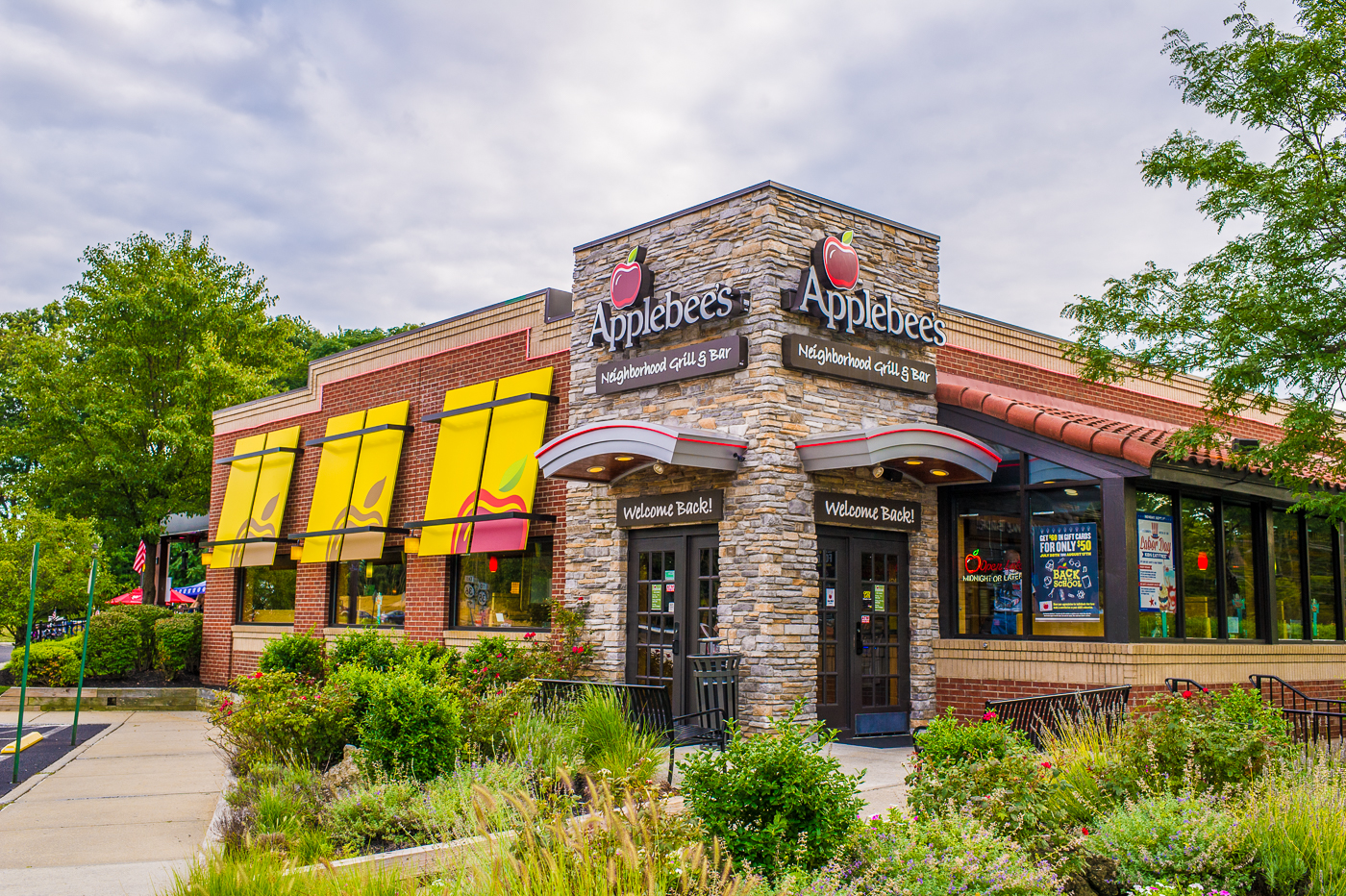 Applebee's Grill + Bar