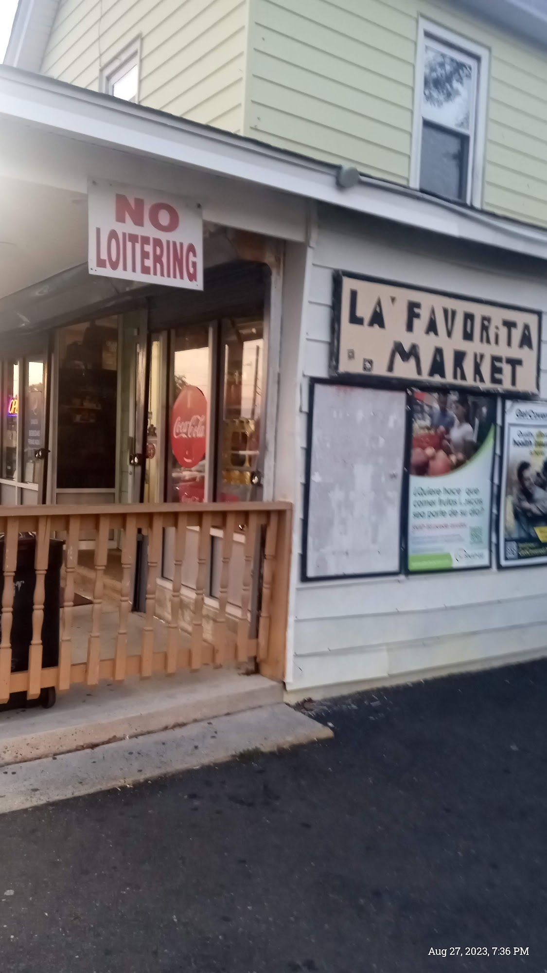 La Favorita Deli & Grocery