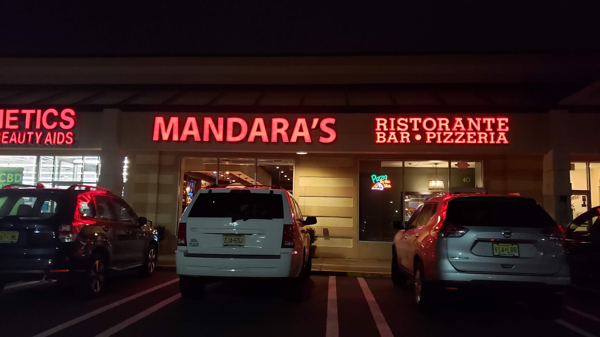 Mandara's Ristorante & Pizzeria