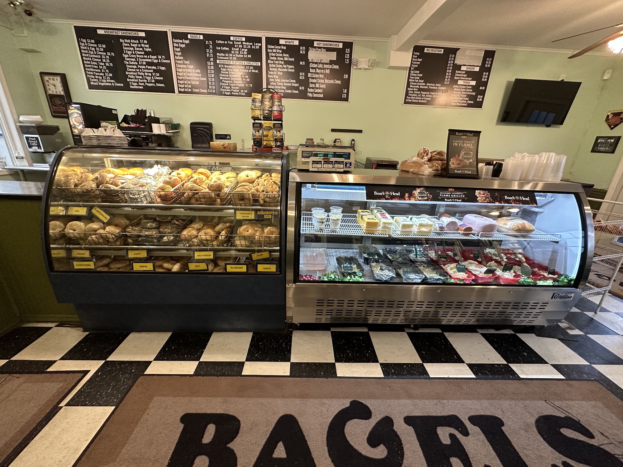 Bagel Town Cafe