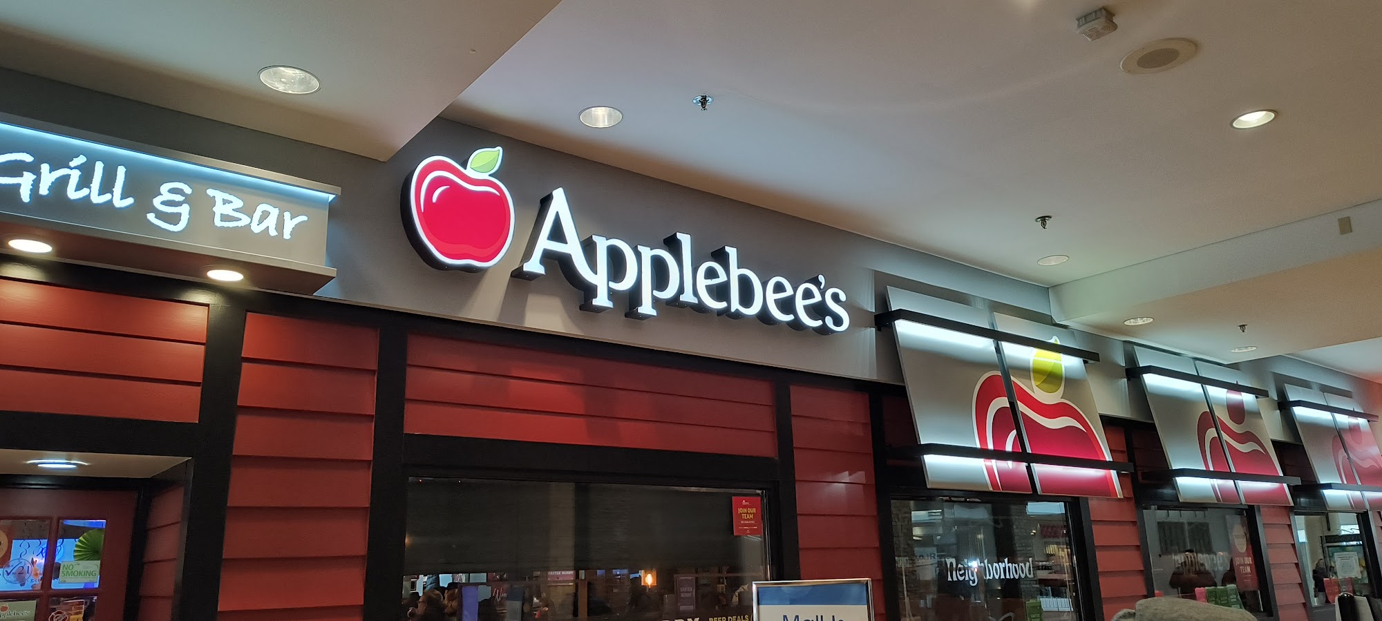 Applebee's Grill + Bar