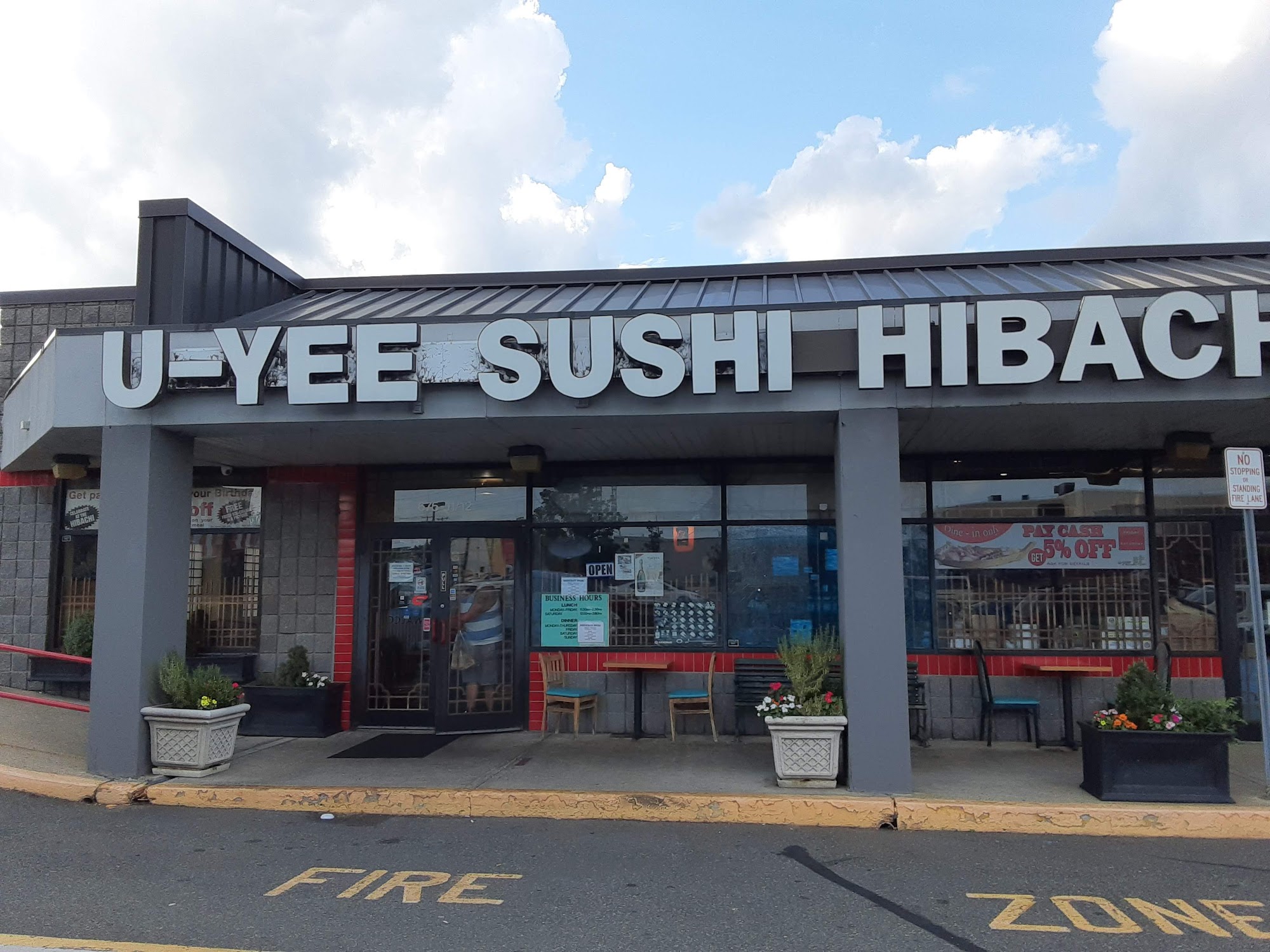 U-Yee Sushi & Hibachi