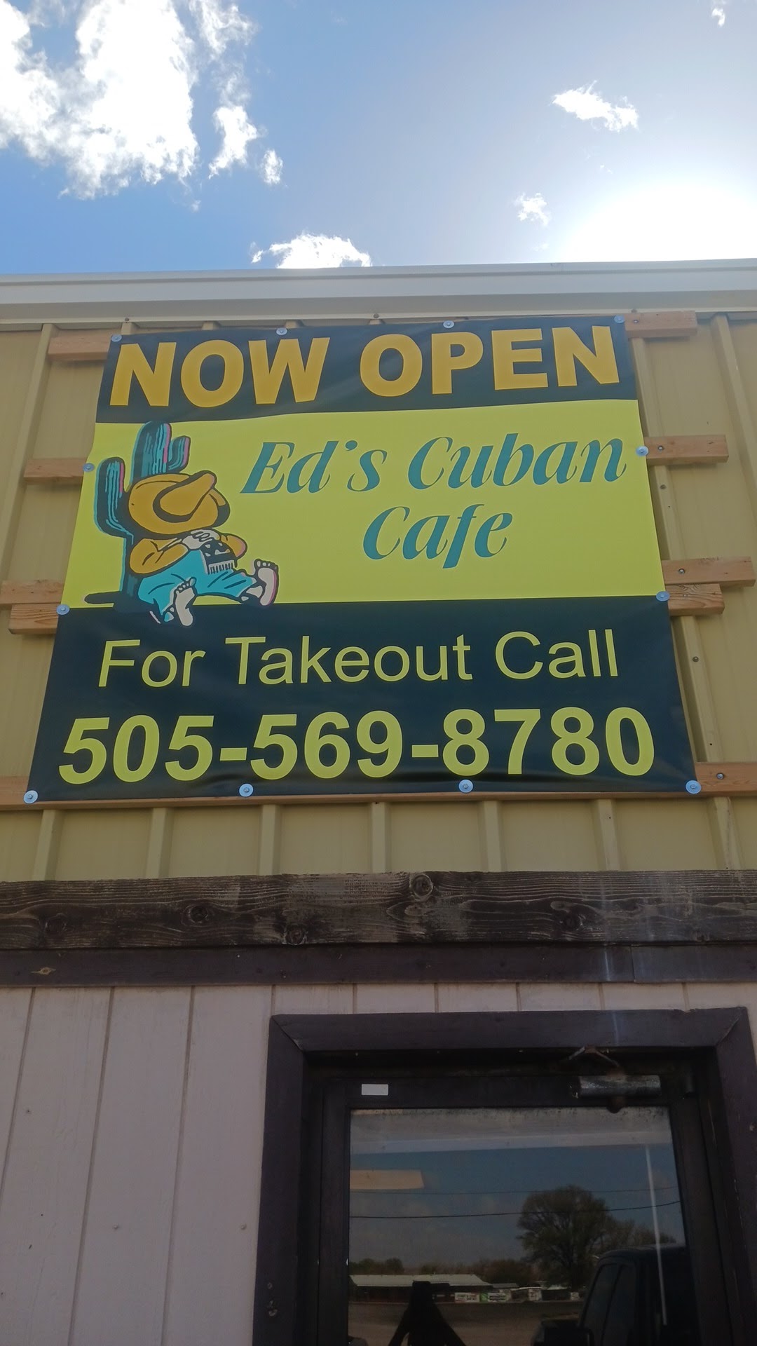 Ed's Cuban Café