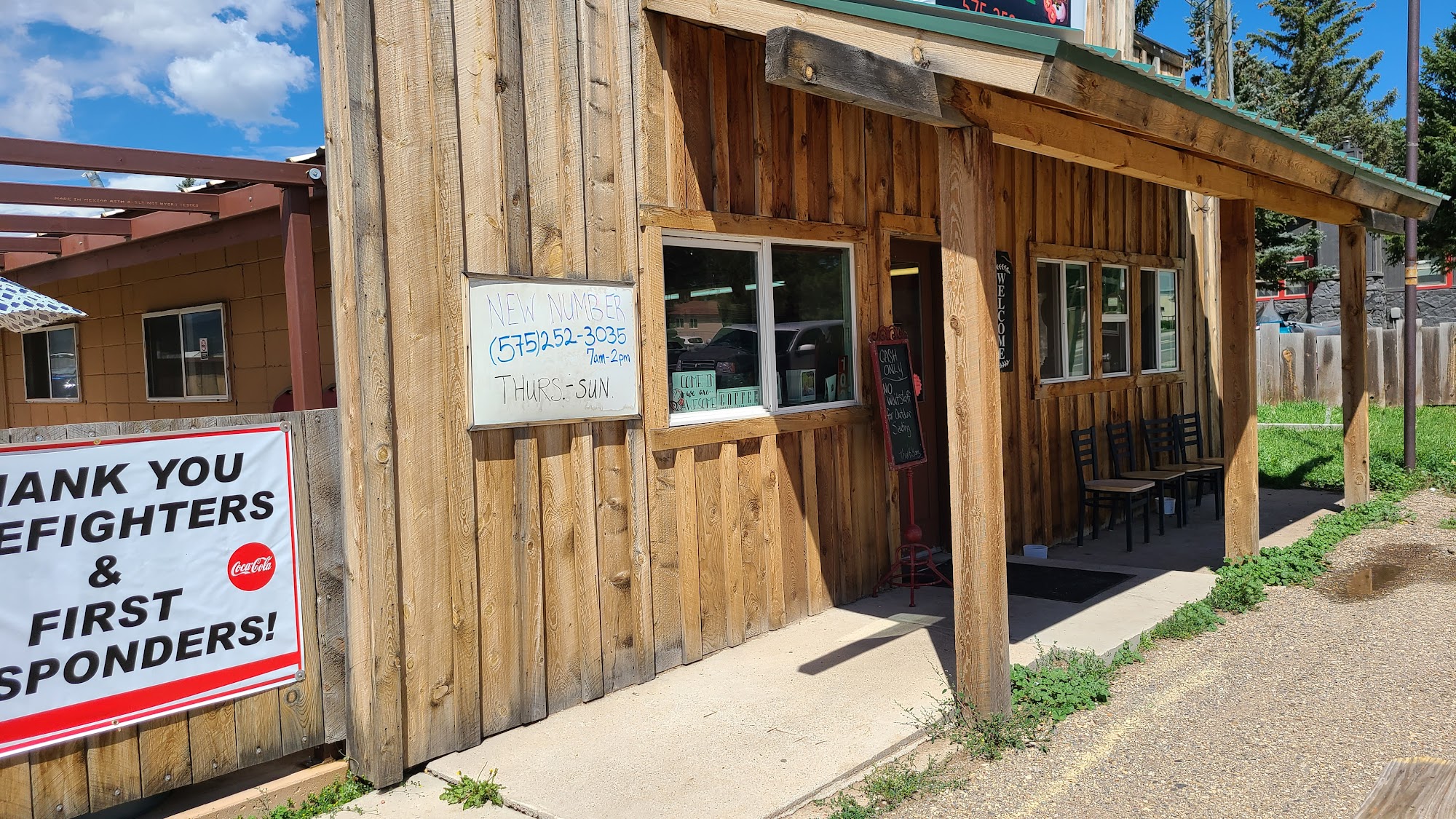 Restaurants near Eagle Nest Lake State Park, Eagle Nest, NM Restaurantji