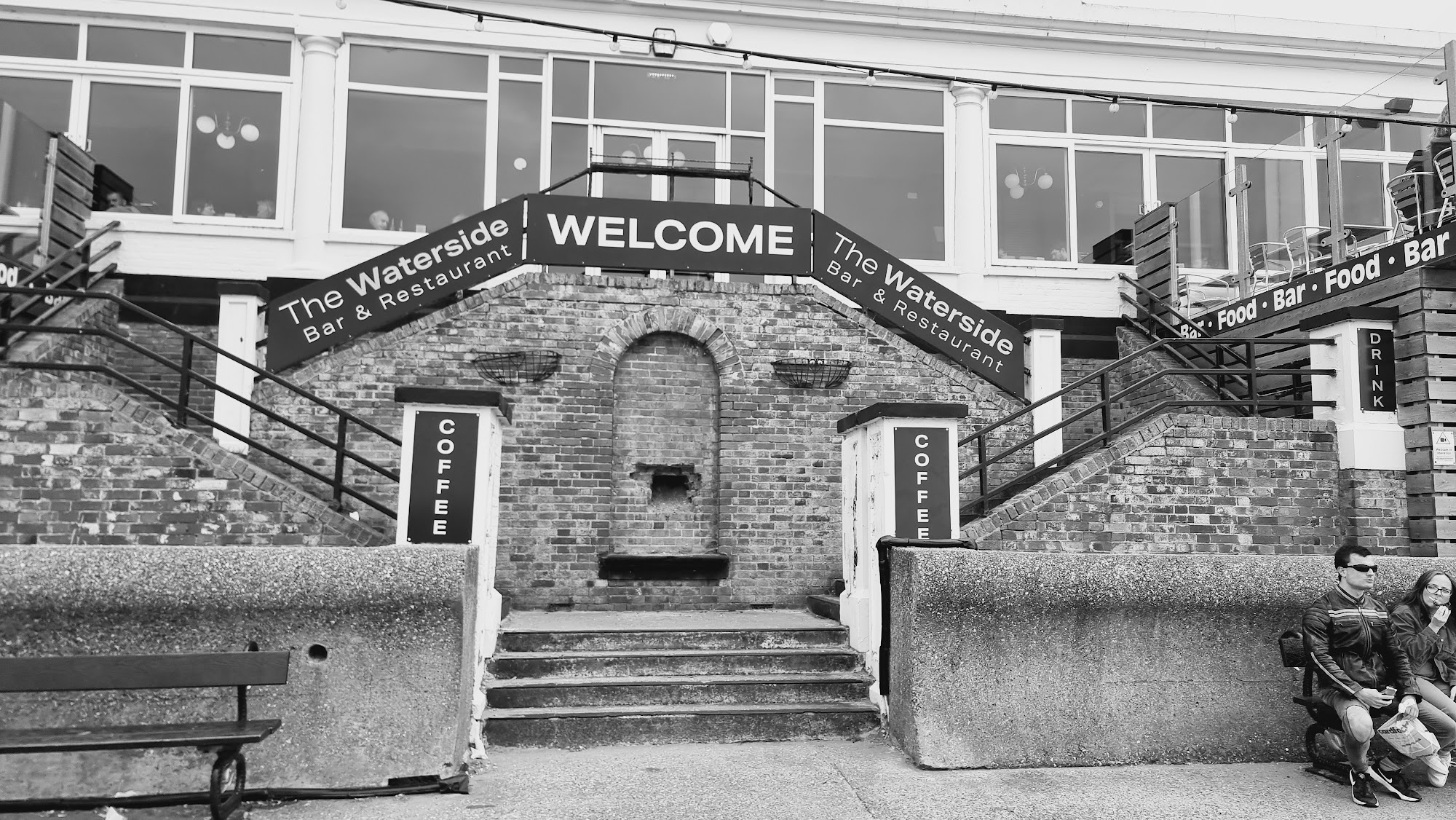 Waterside Bar 5-6 Beach Terrace Rd, Hunstanton