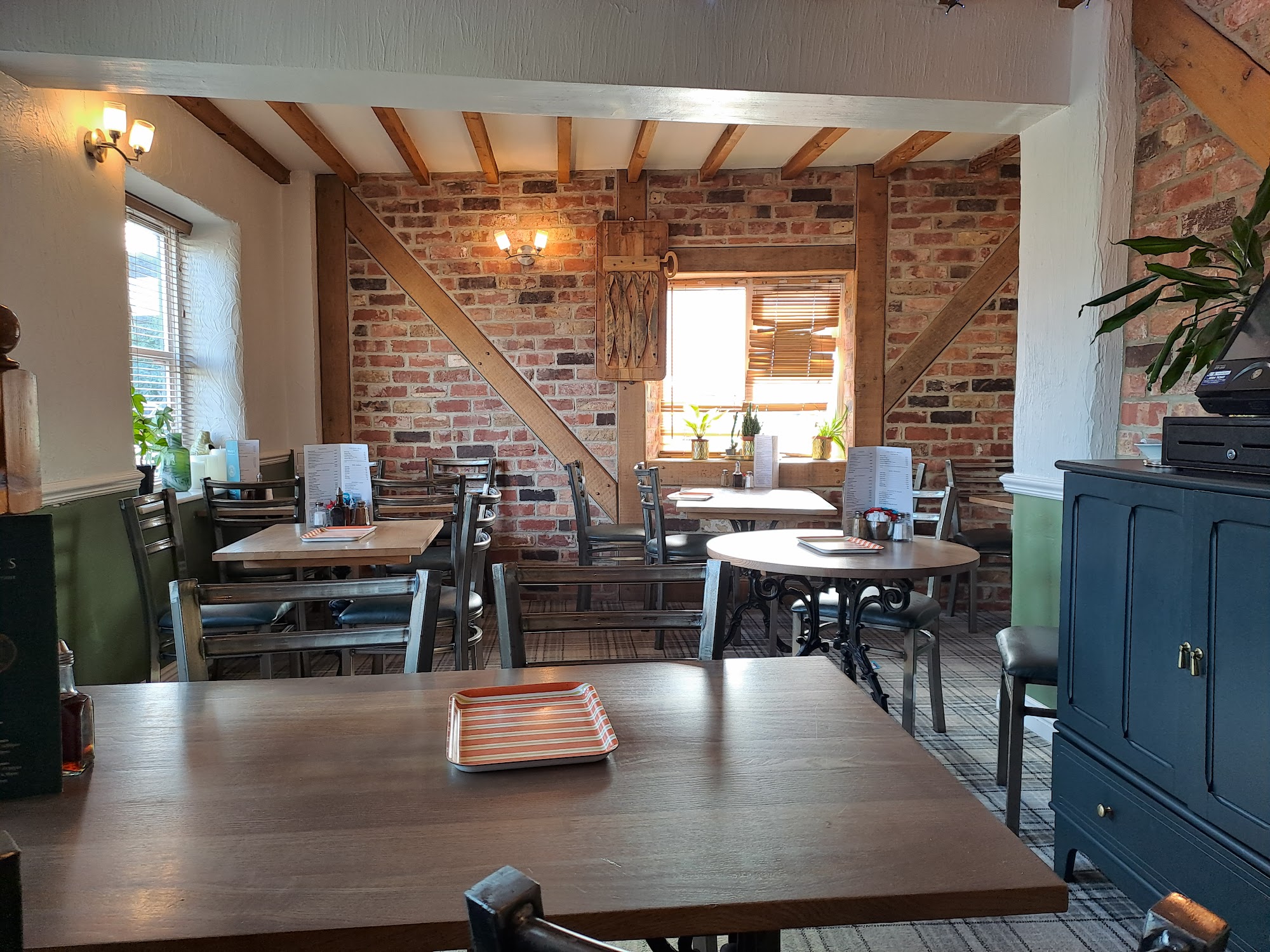 Drakes 11 Finkle St, Ripon