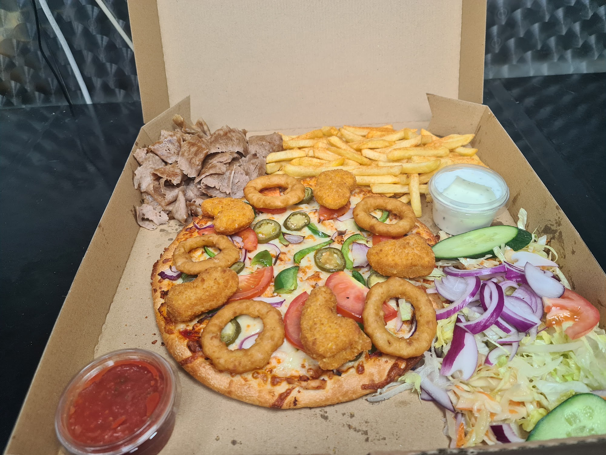 Star Hot Pizza 44 Flaxley Rd, Selby