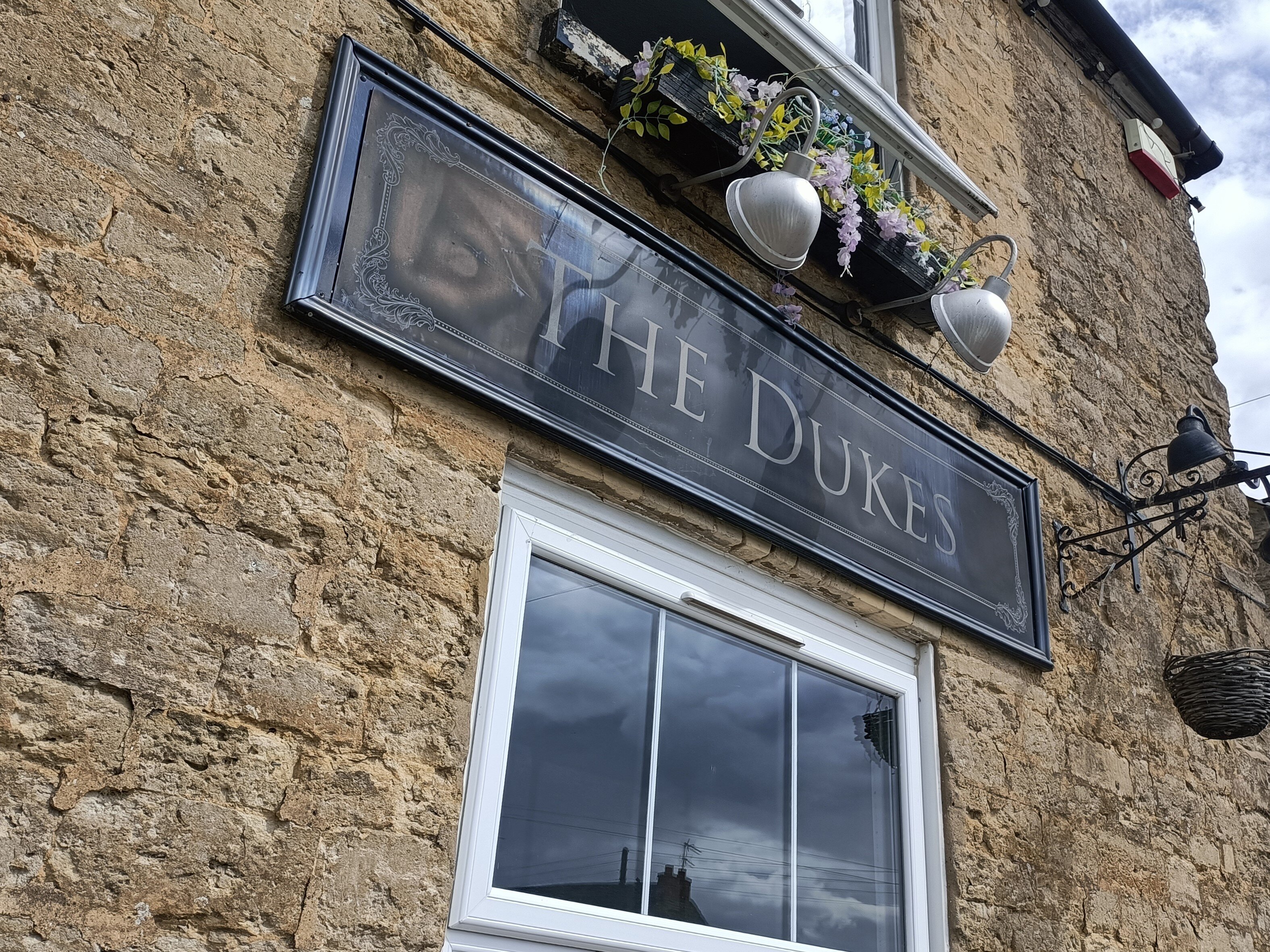 The Dukes Arms 83 High St, Woodford, Kettering