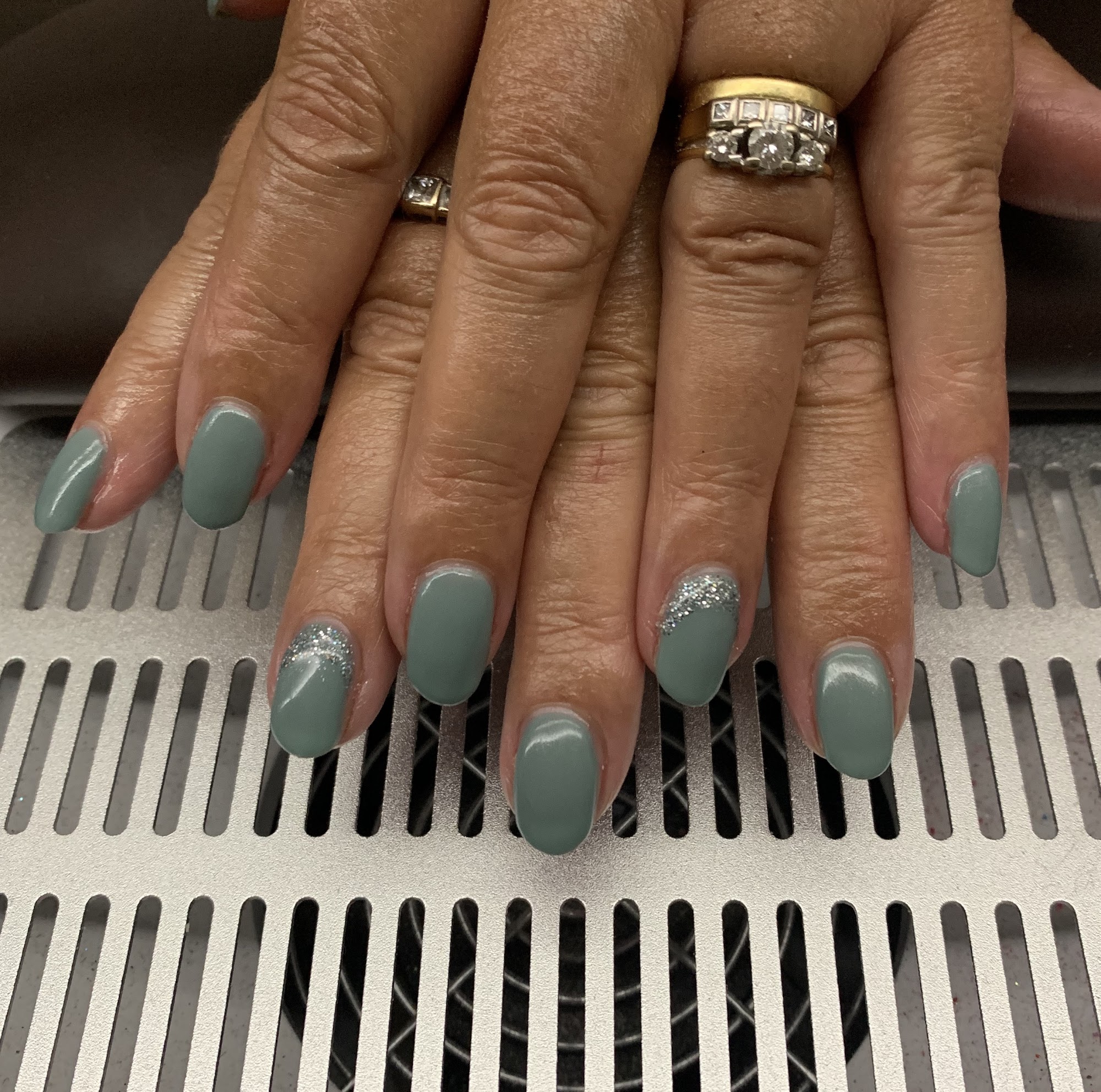 Luna Hair & Beauty