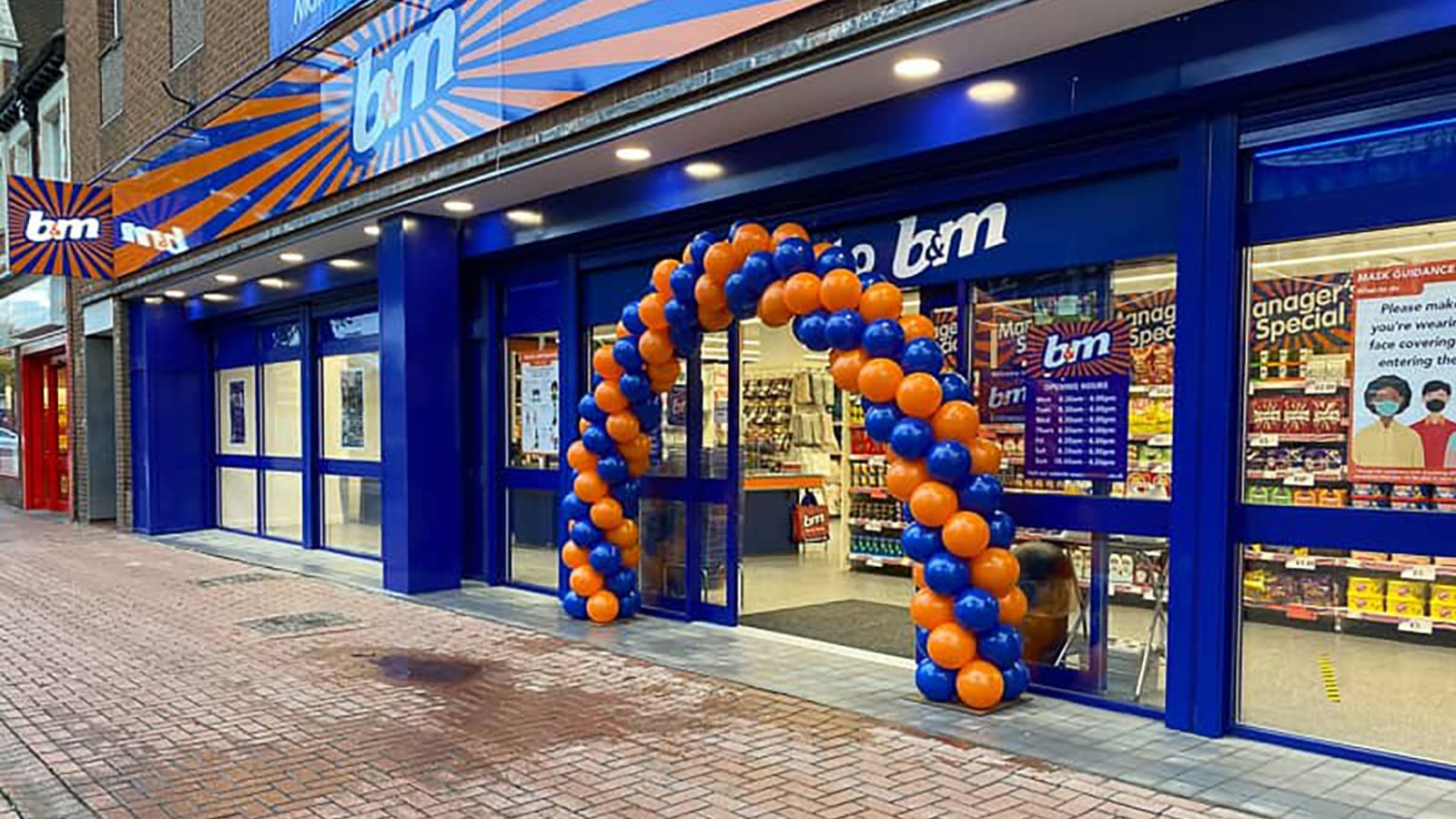 B&M Store