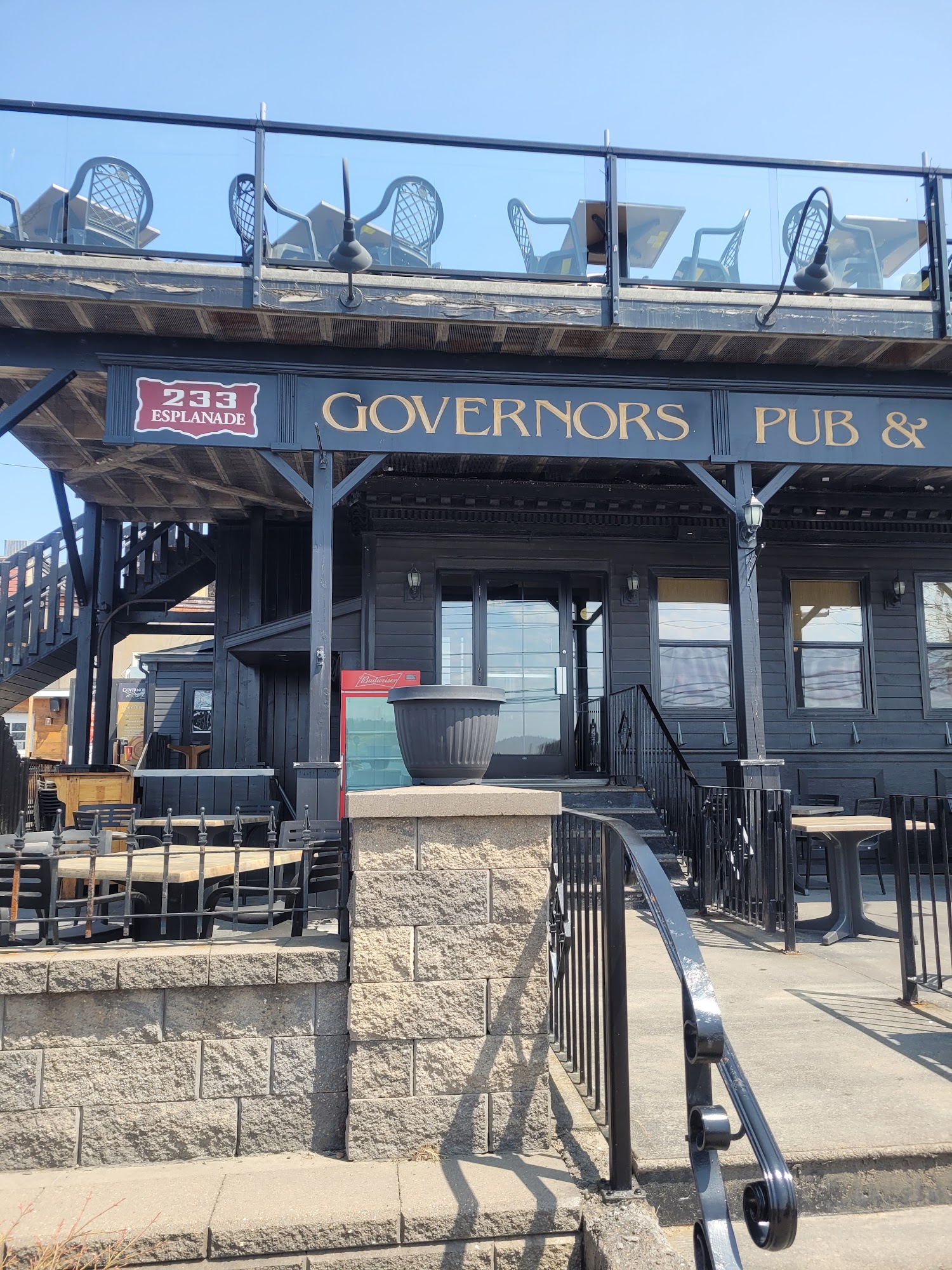 Governors Pub & Eatery