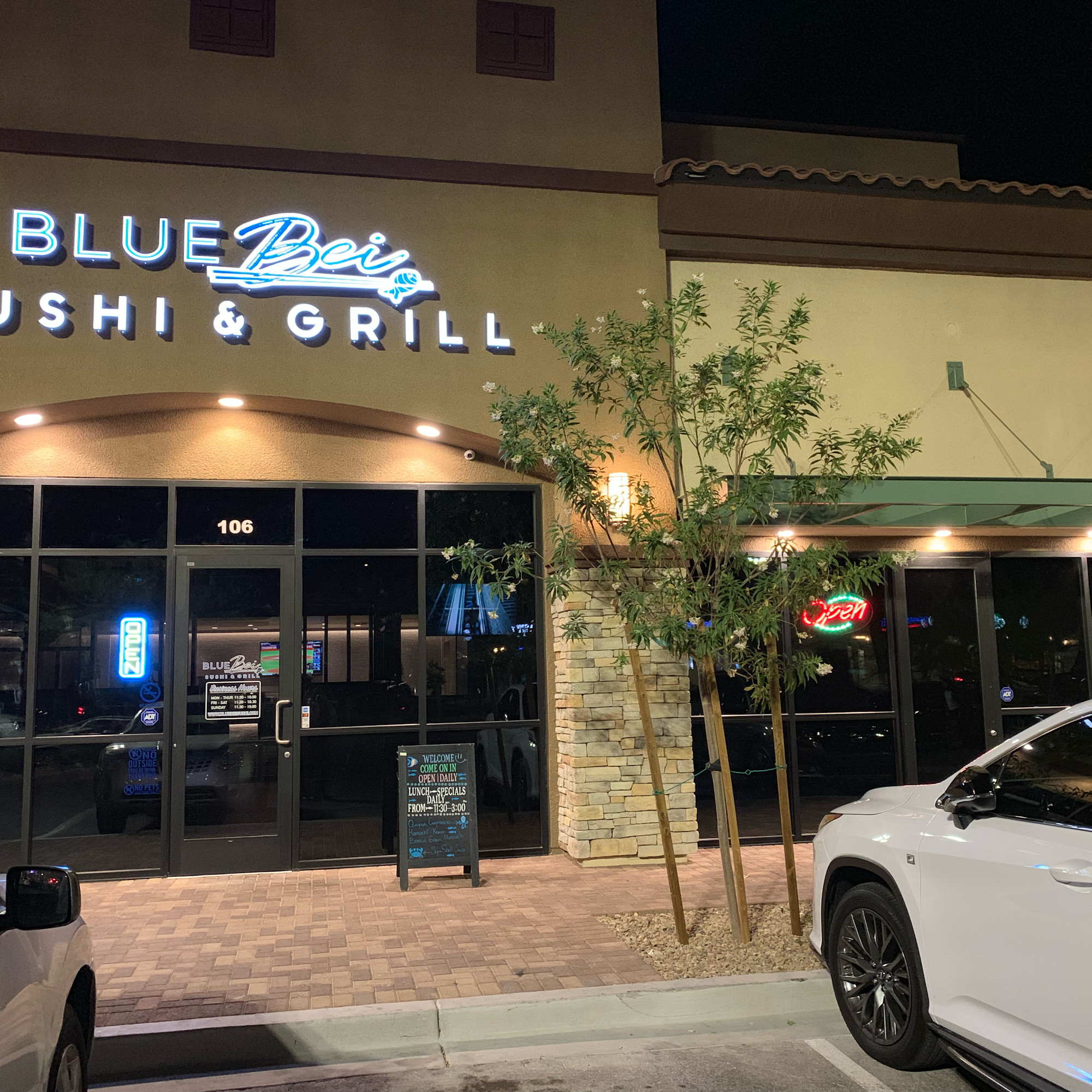 Bluebei Sushi & Grill