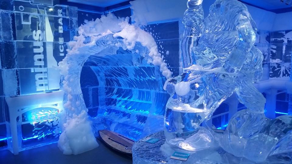 minus5 ICEBAR