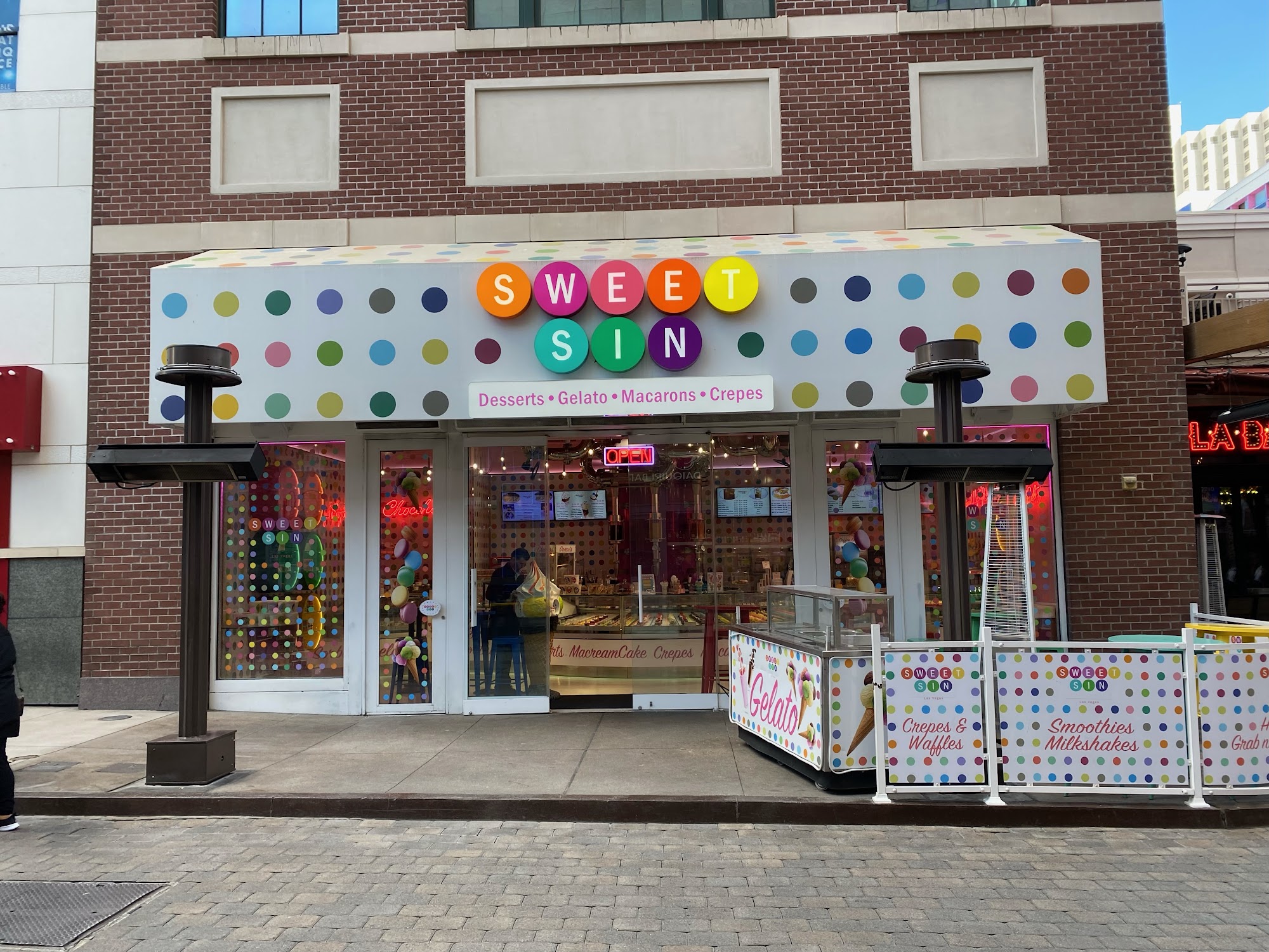 SWEET SIN Bakery & Cafe at The LINQ Promenade