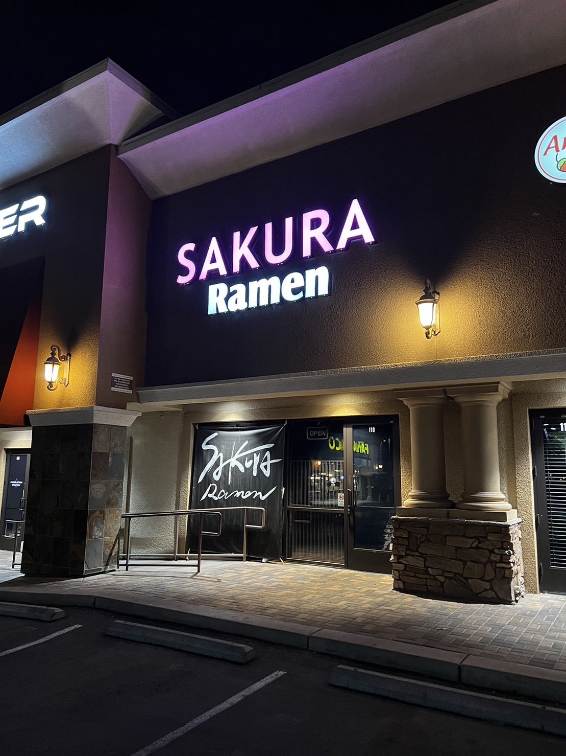 Sakura Ramen