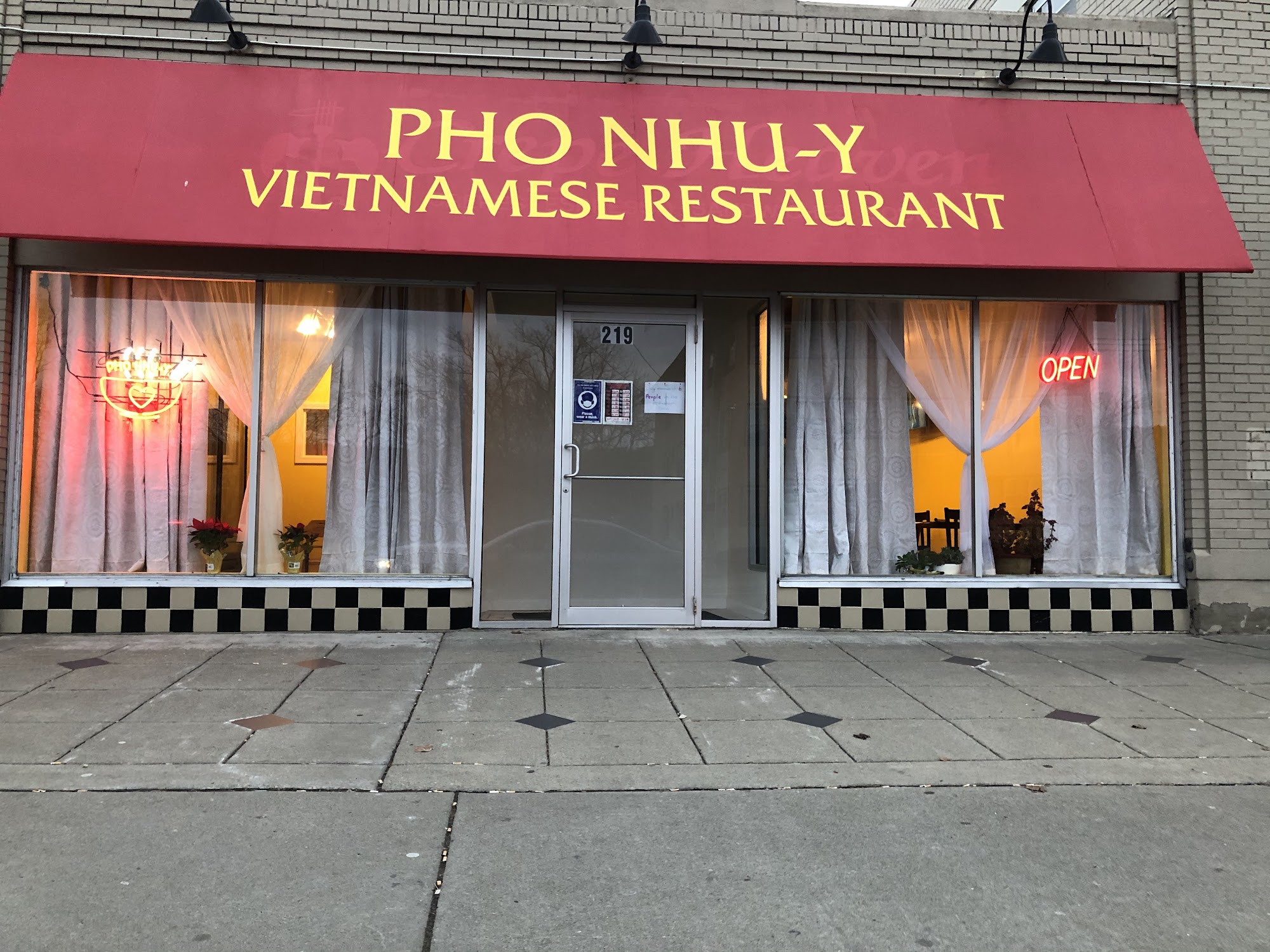 Pho Nhu Y Restaurant