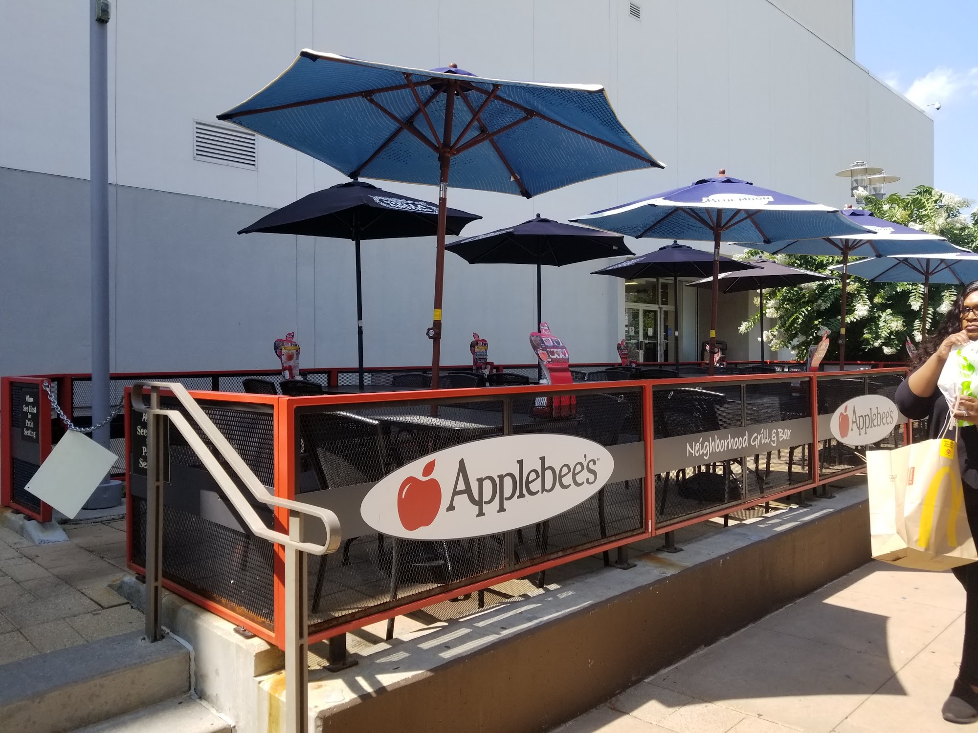 Applebee's Grill + Bar