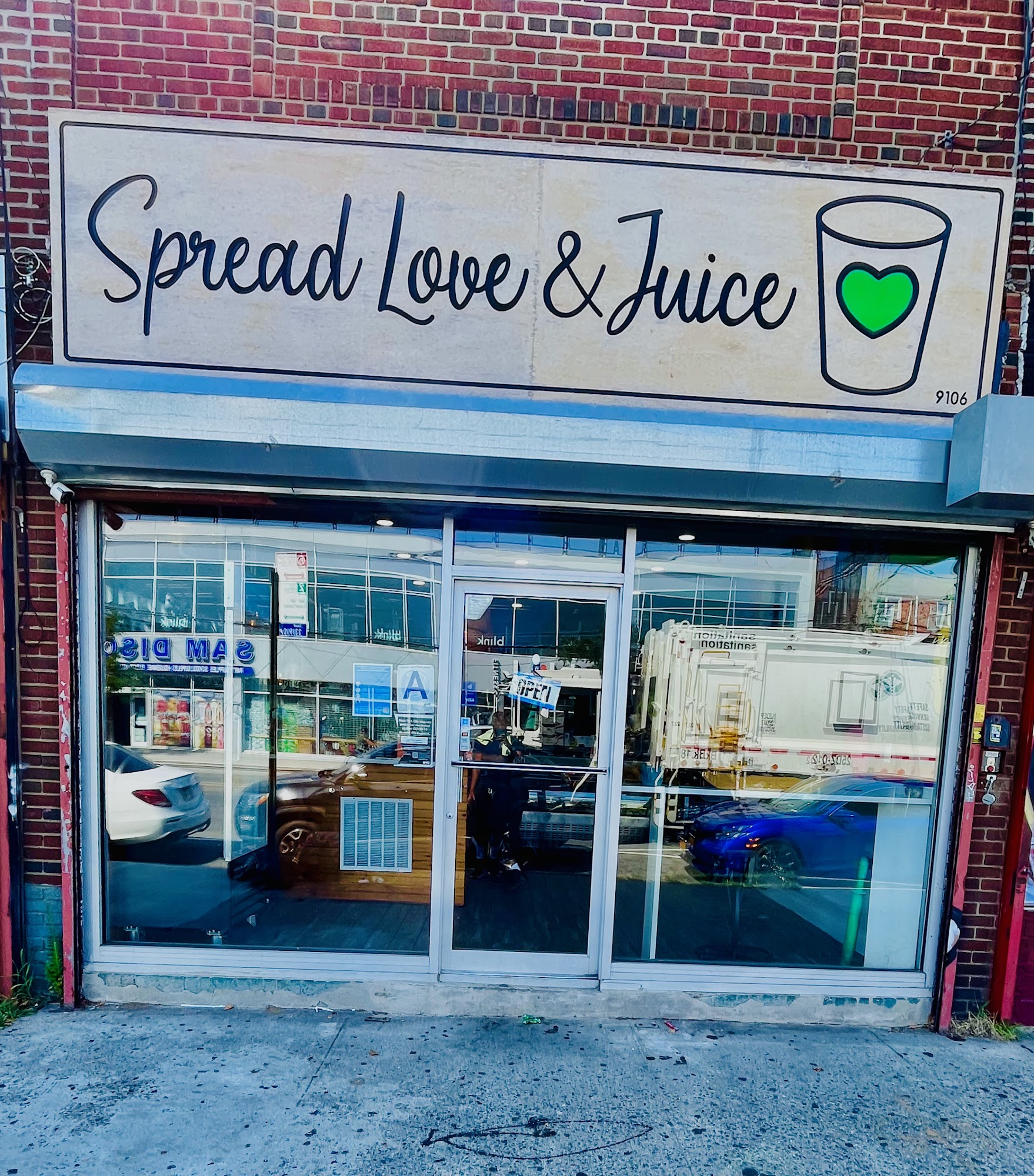 Spread Love and Juice