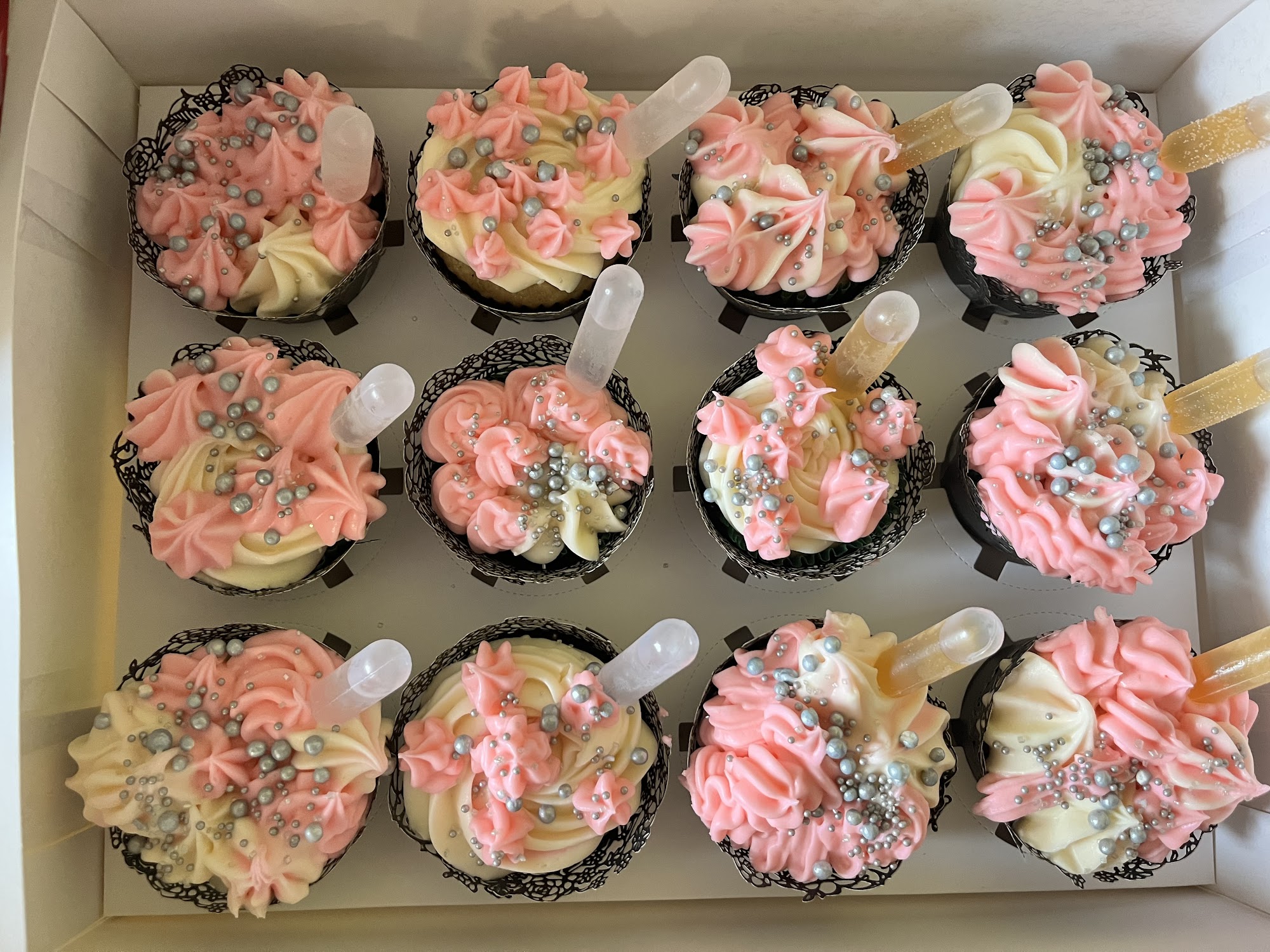 Izzy’s Sweets Boutique Homemade Desserts & Treats