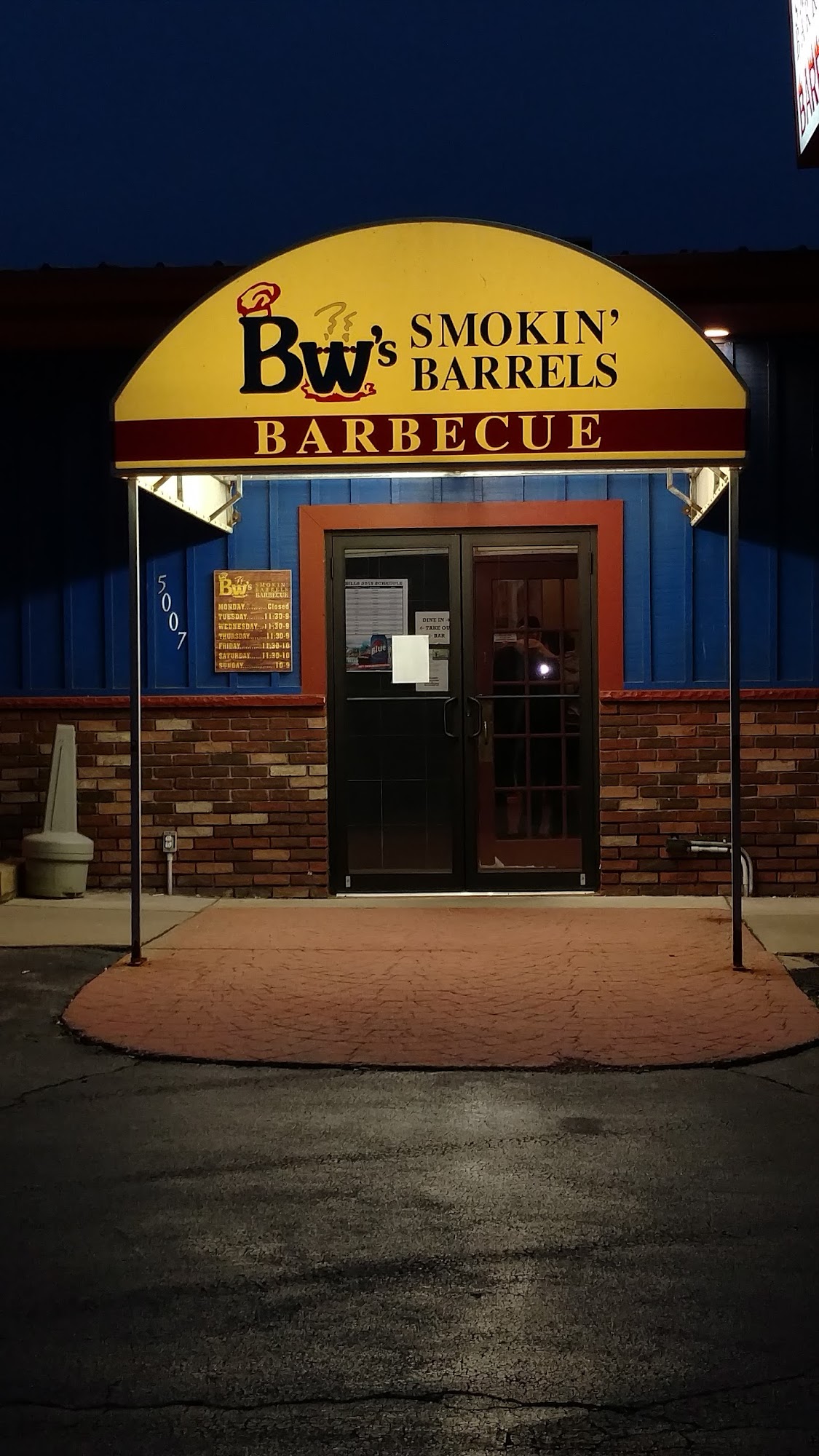 BW's Smokin' Barrels Barbecue