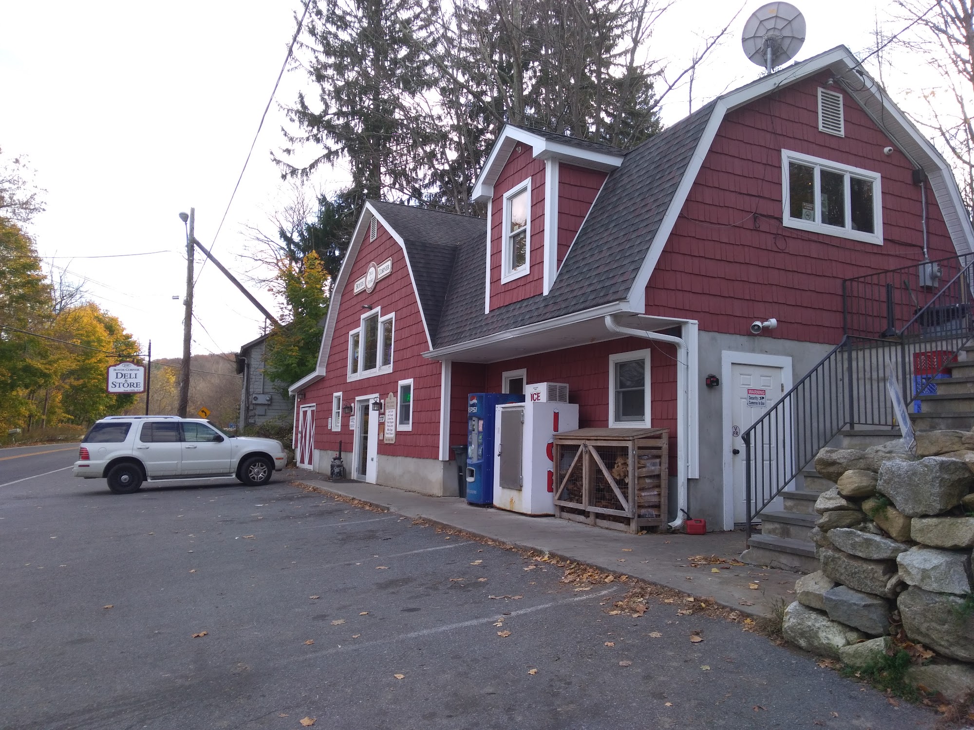 Boyd's Corner Store