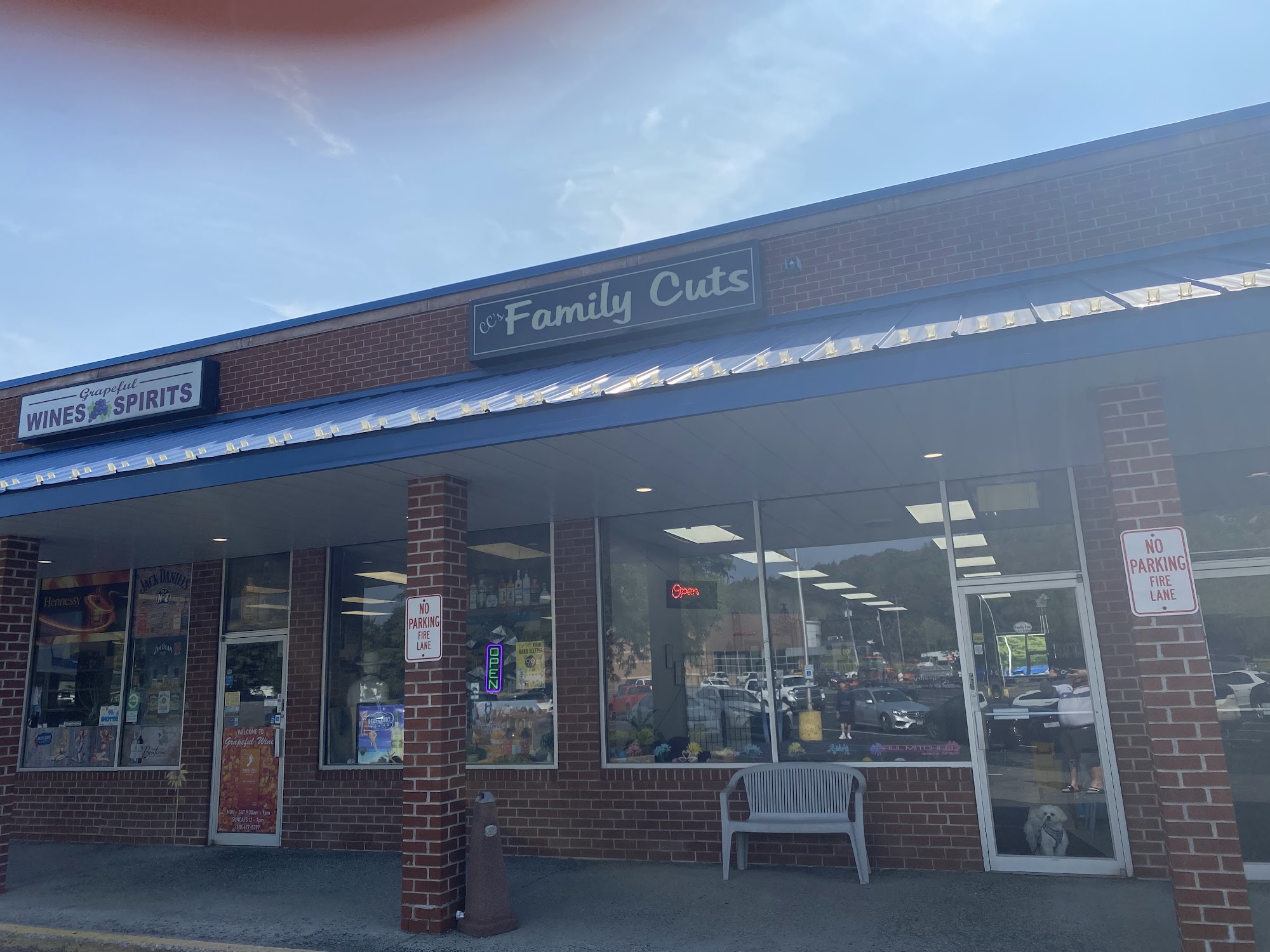 Cc's Family Cuts 1649 Columbia Turnpike, Castleton-On-Hudson New York 12033