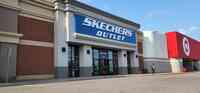 SKECHERS Warehouse Outlet