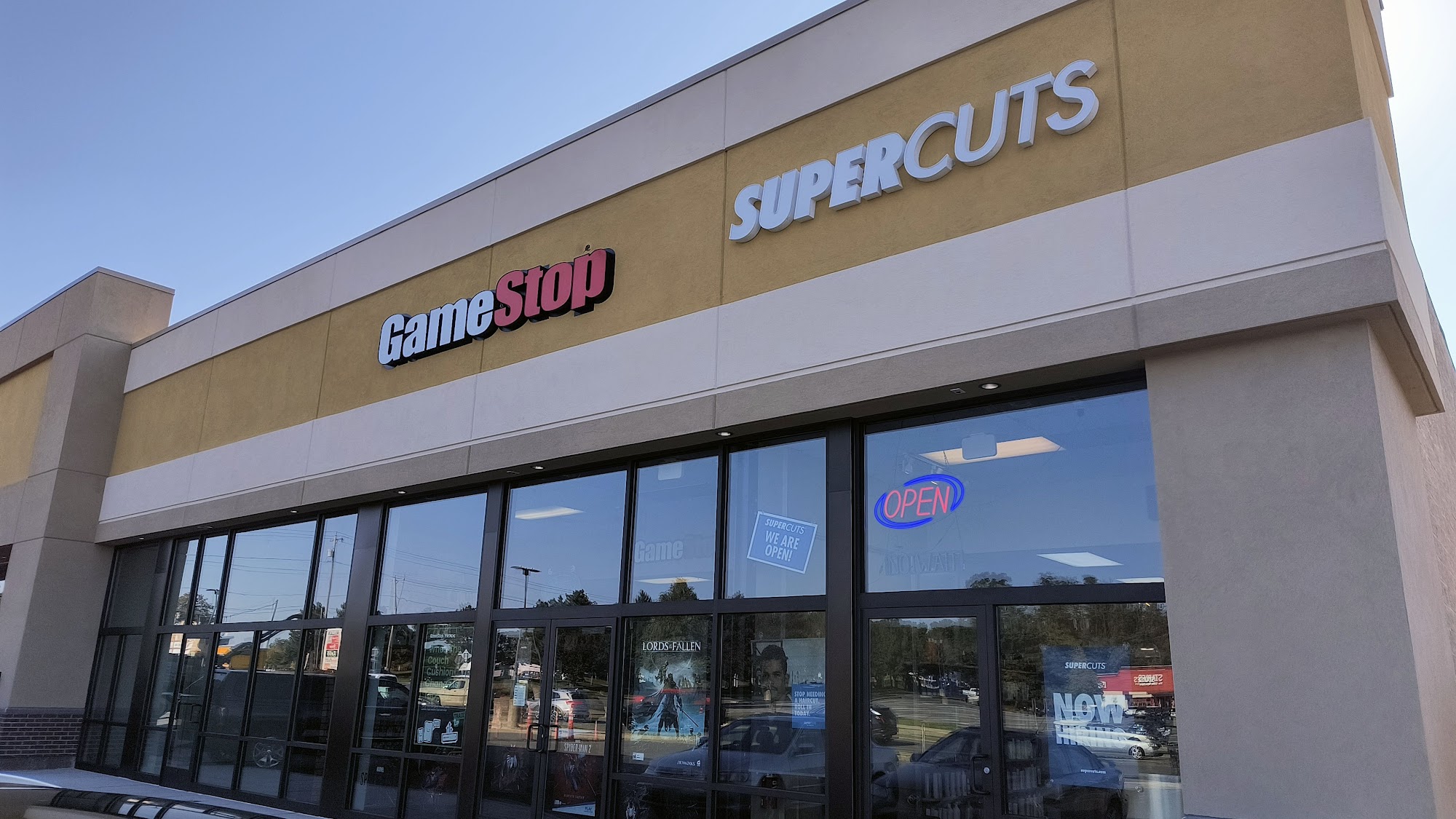 Supercuts Northway Mall, 1440 Central Ave, Colonie New York 12205