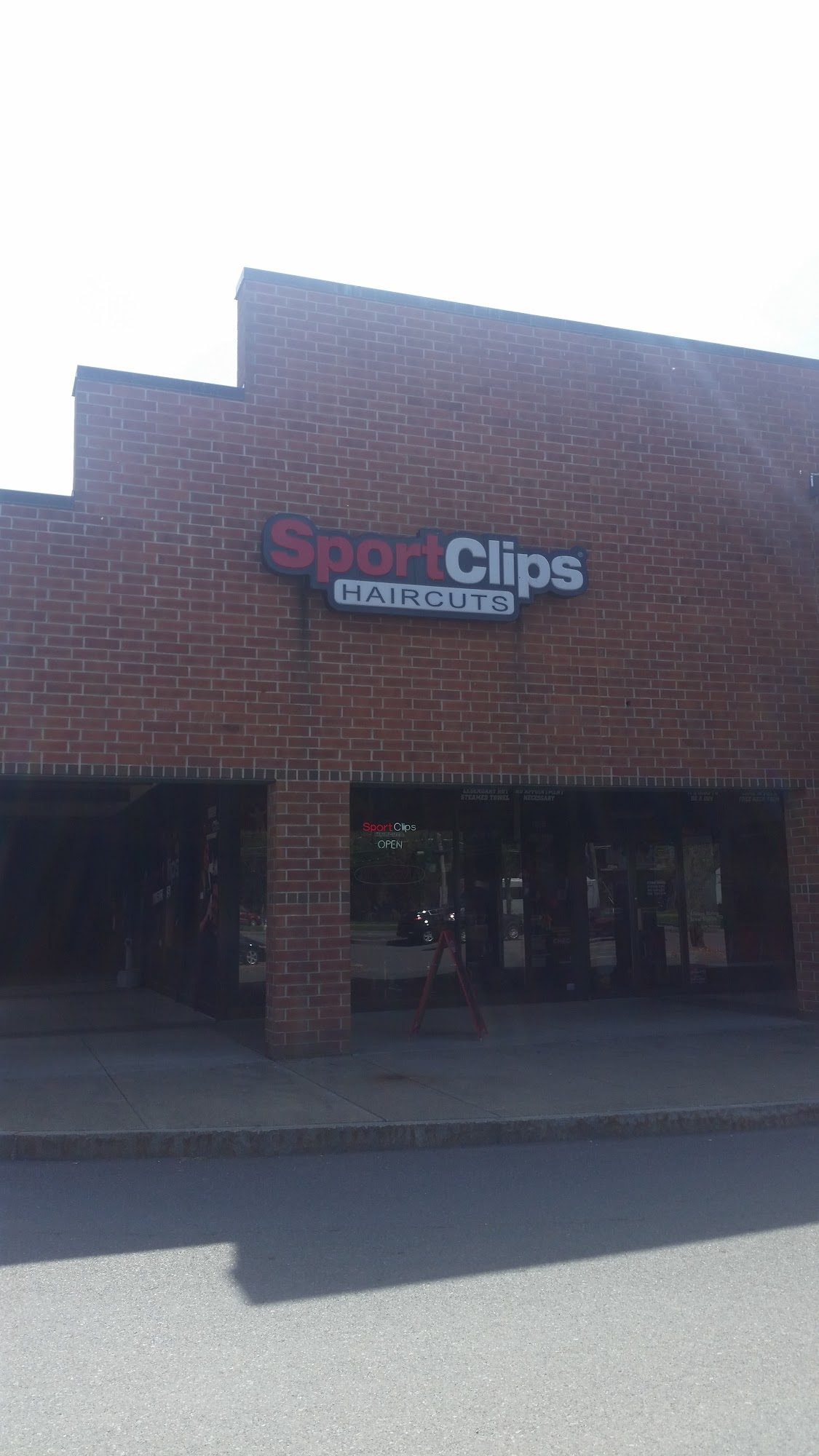 Sport Clips Haircuts of Colonie 1770 Central Ave, Albany New York 12205