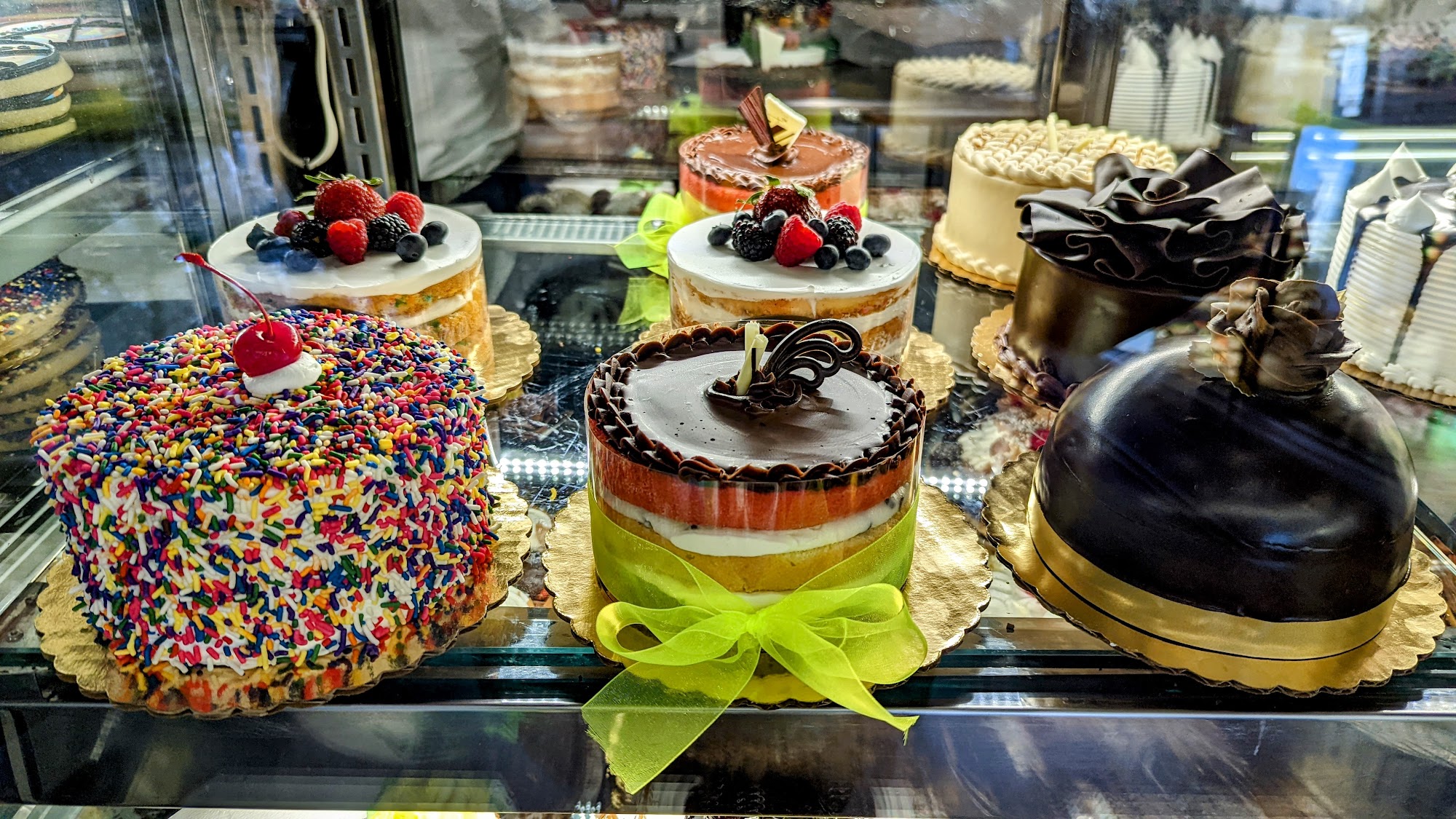 Dortoni Bakery and Cafe