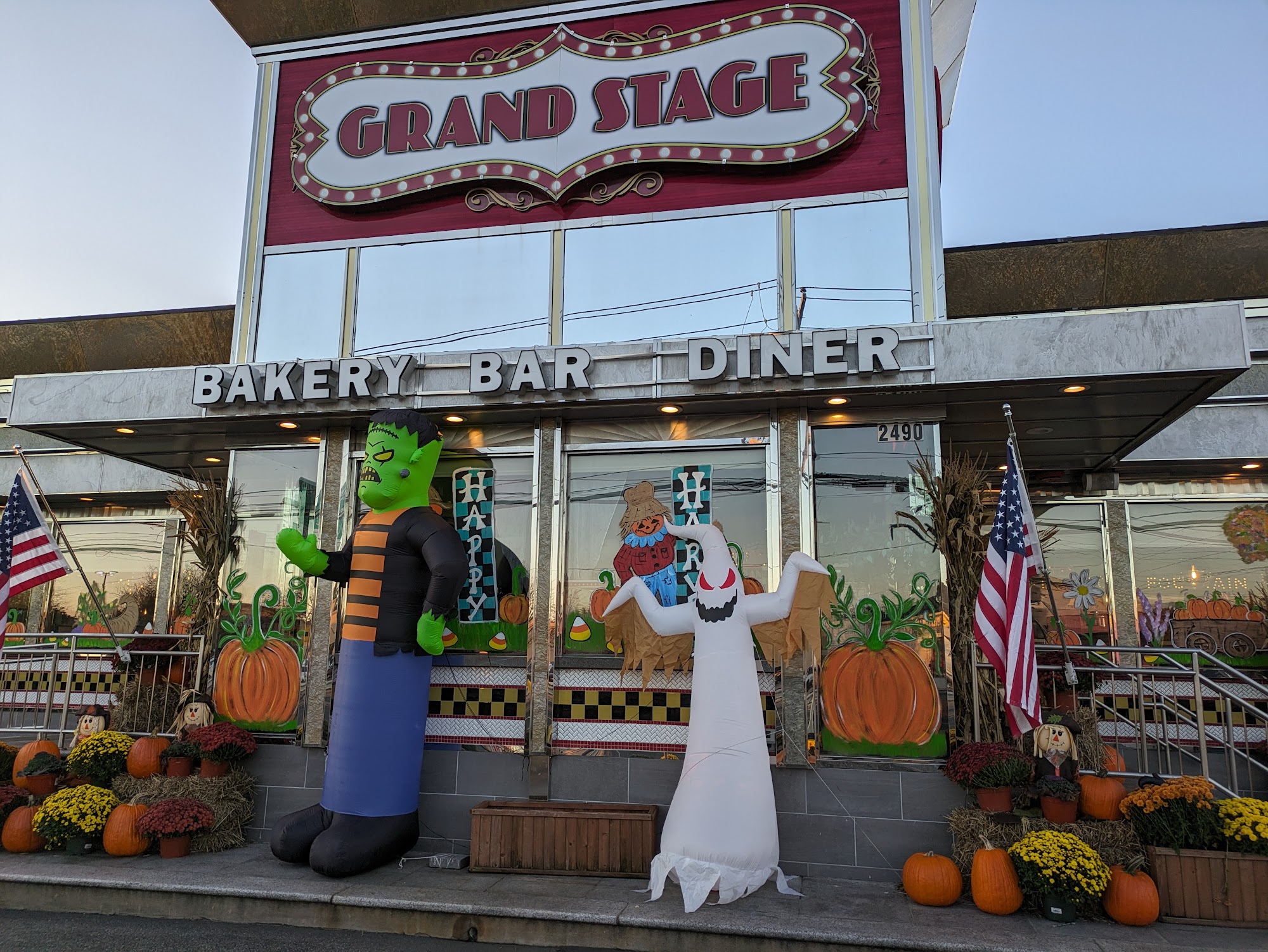 Grand Stage Diner