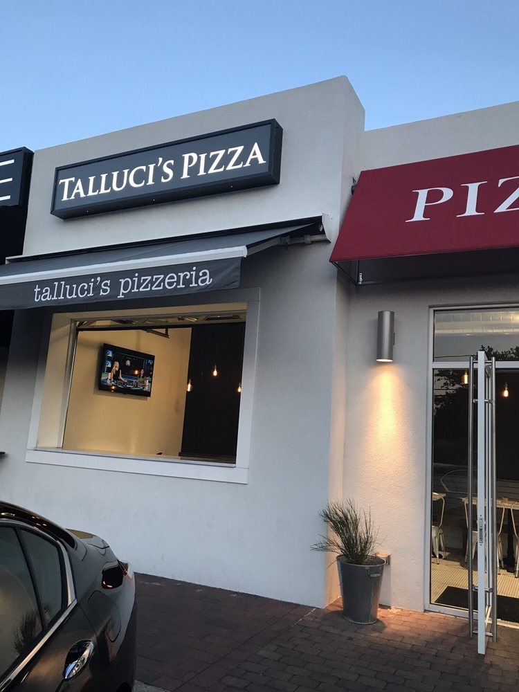 talluci's pizzeria