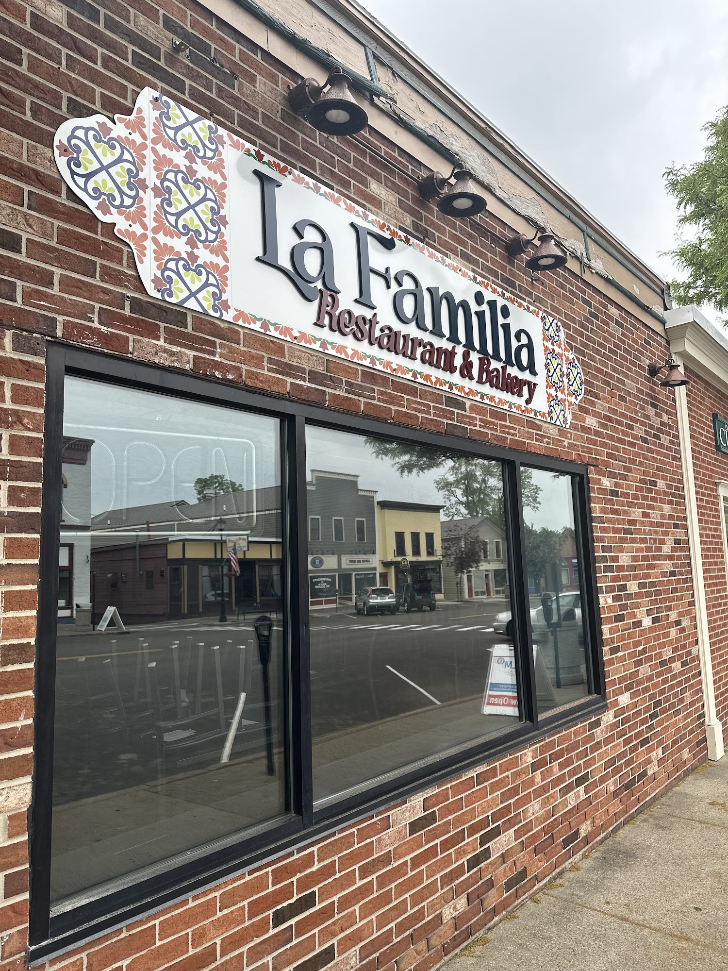 La Familia Restaurant and Bakery, Geneseo - Menu, Reviews (22), Photos ...