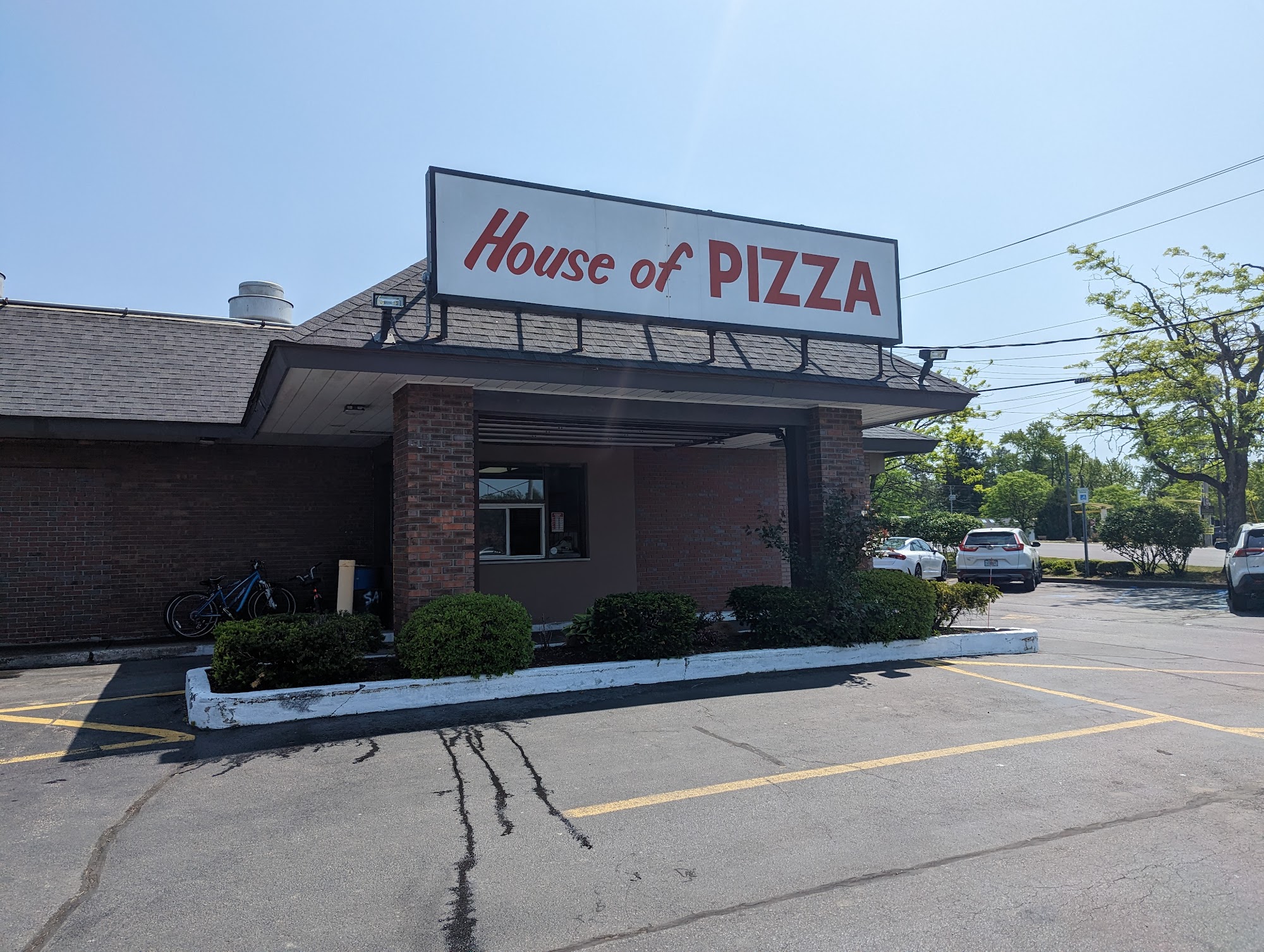 House of Pizza