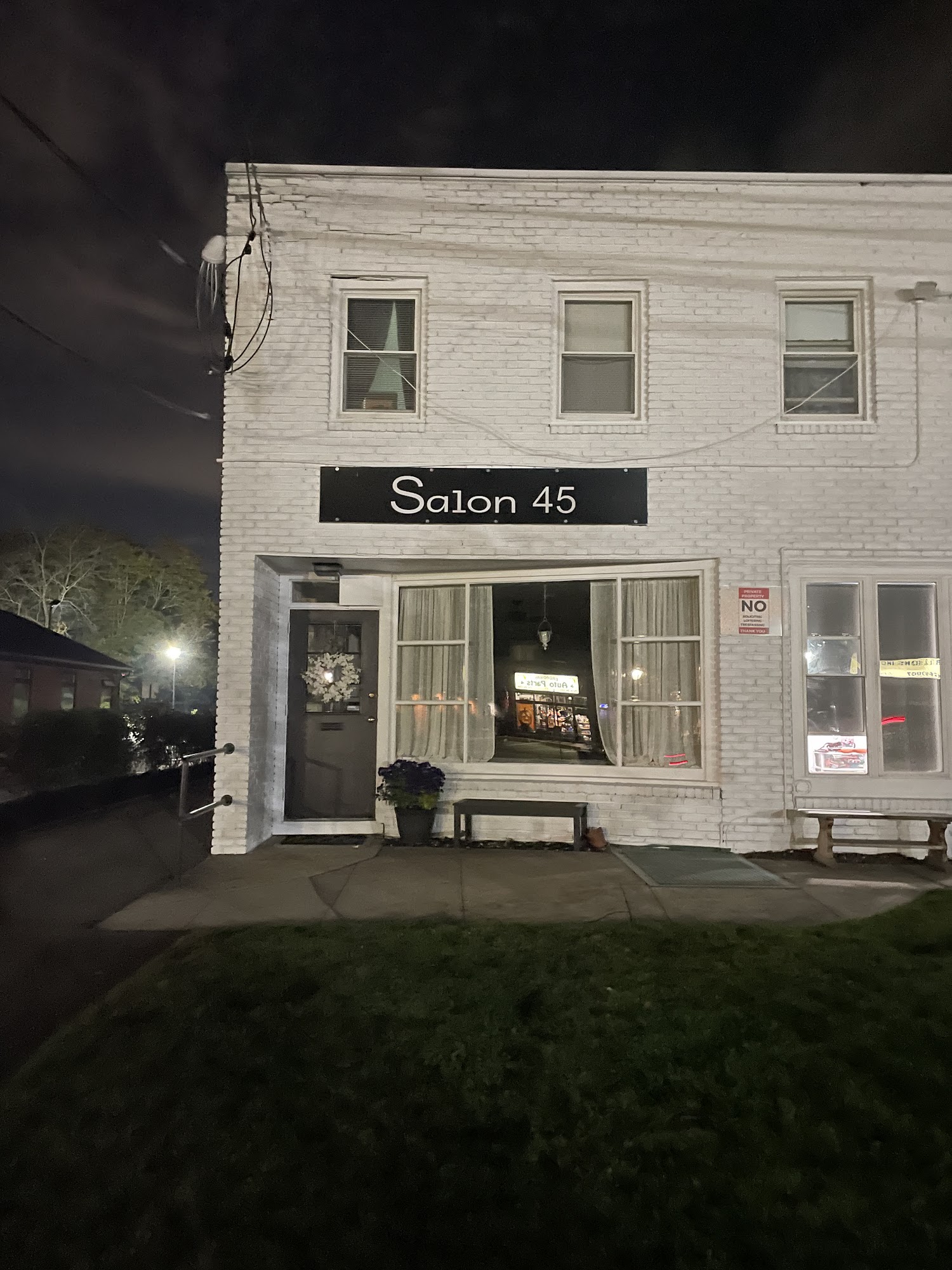 Salon 45 45 Broadway B, Greenlawn New York 11740