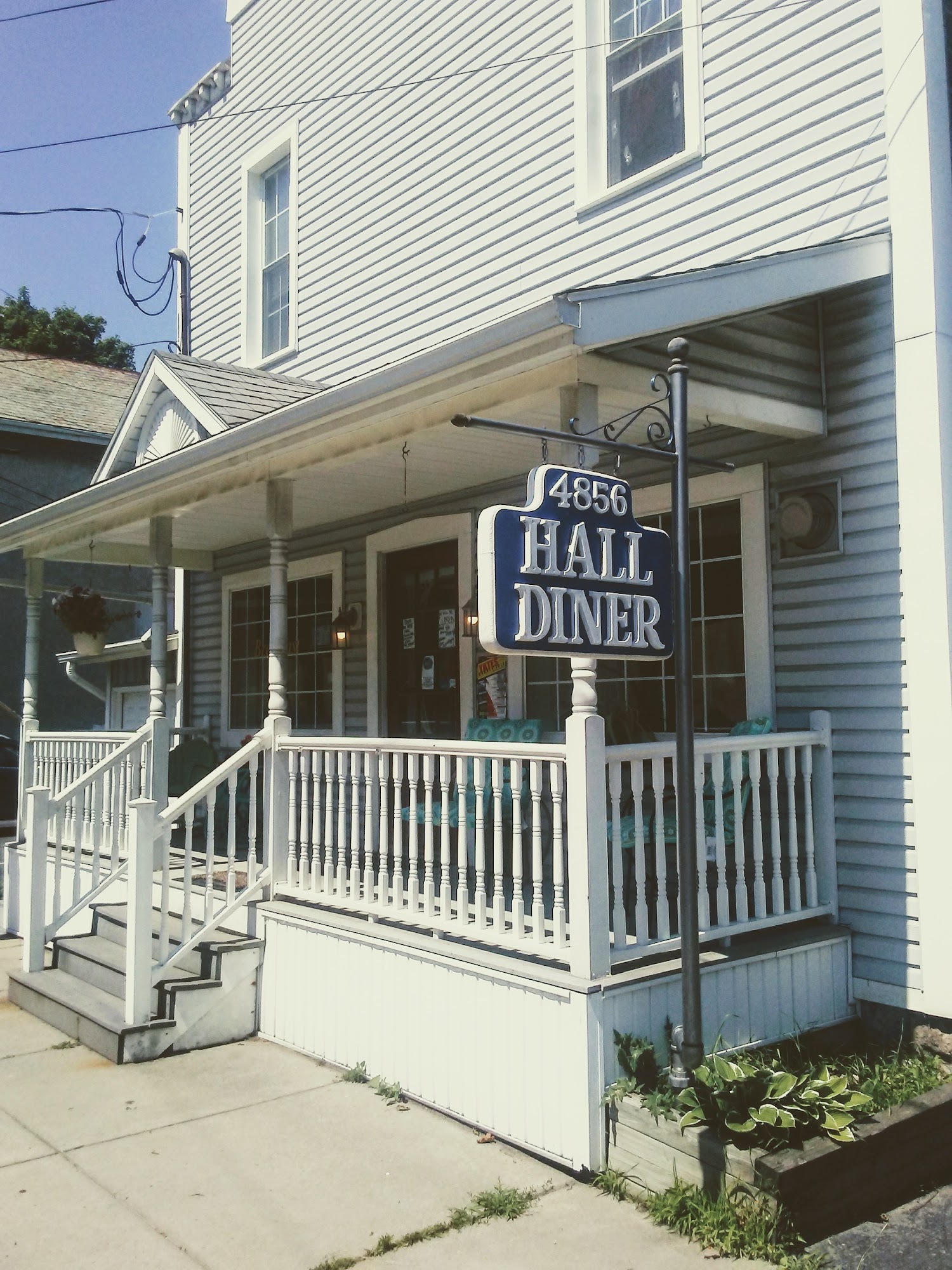 New Hall Diner