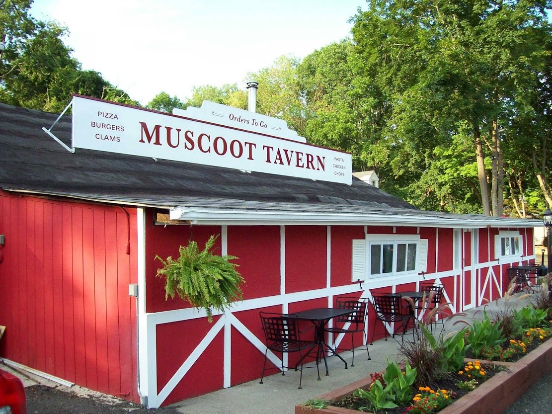 Muscoot Tavern