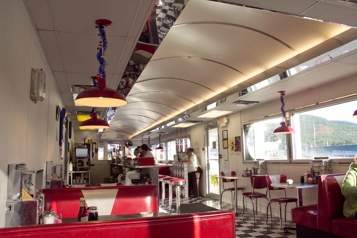 Prospect Mountain Diner